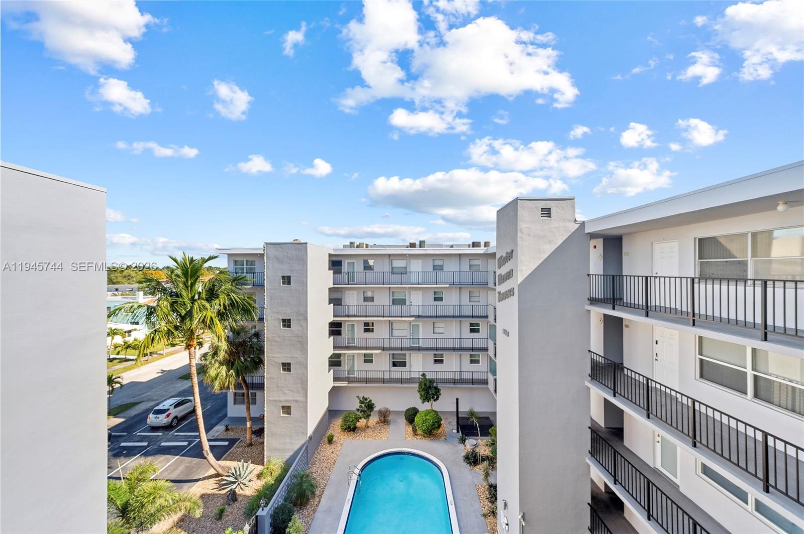 View photos, virtual tours, details... 1750 Jefferson St 510