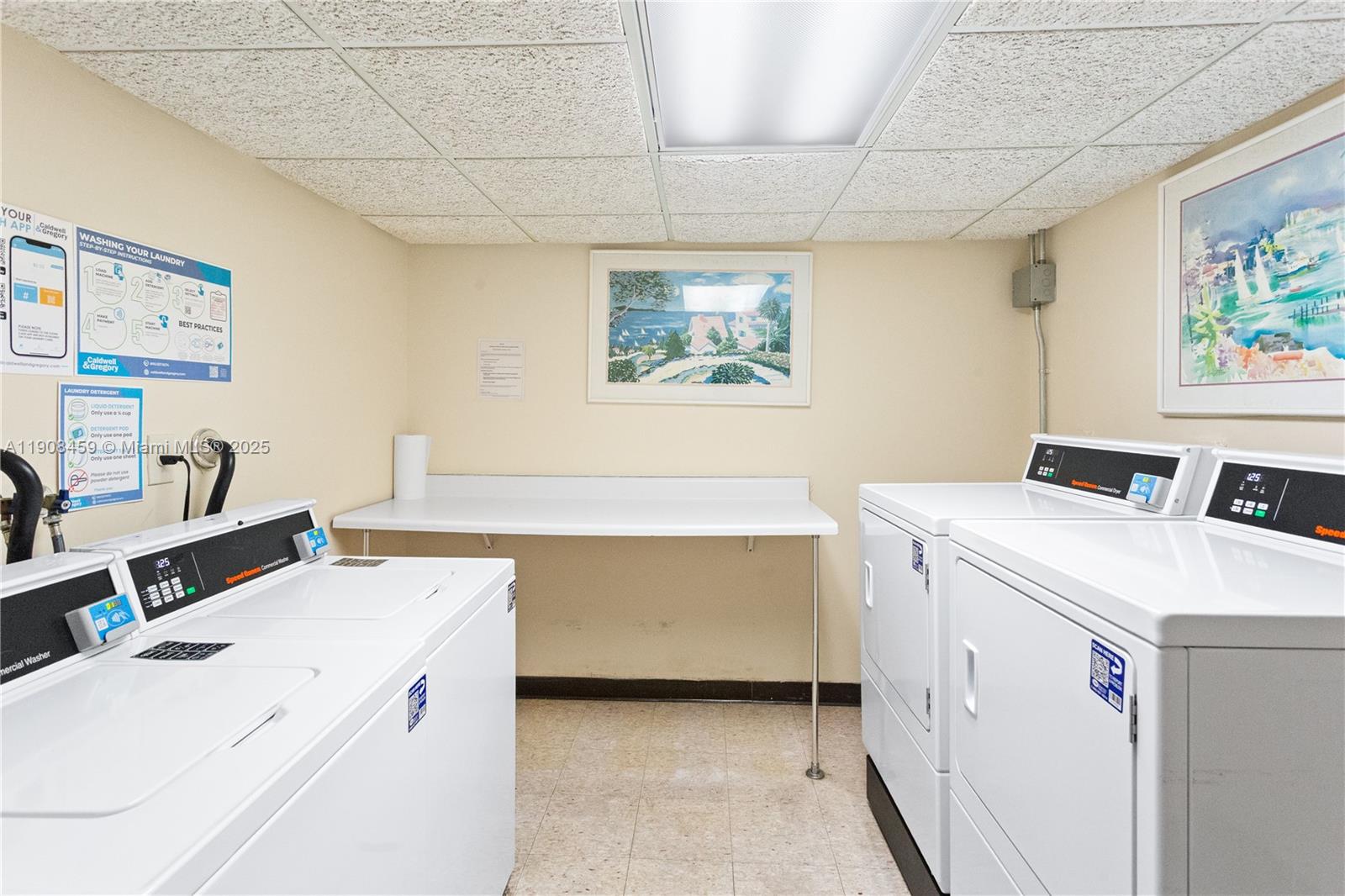 RIVER REACH CONDOMINIUM I - Residential