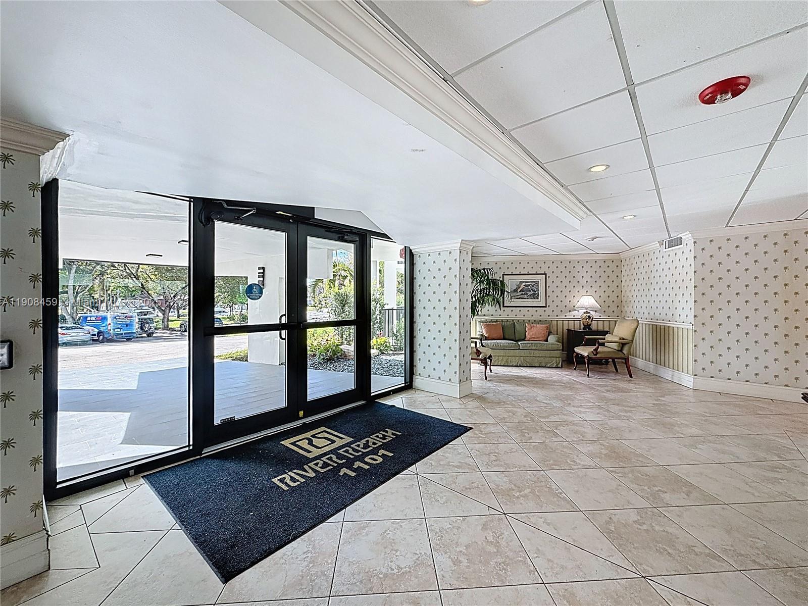 RIVER REACH CONDOMINIUM I - Residential