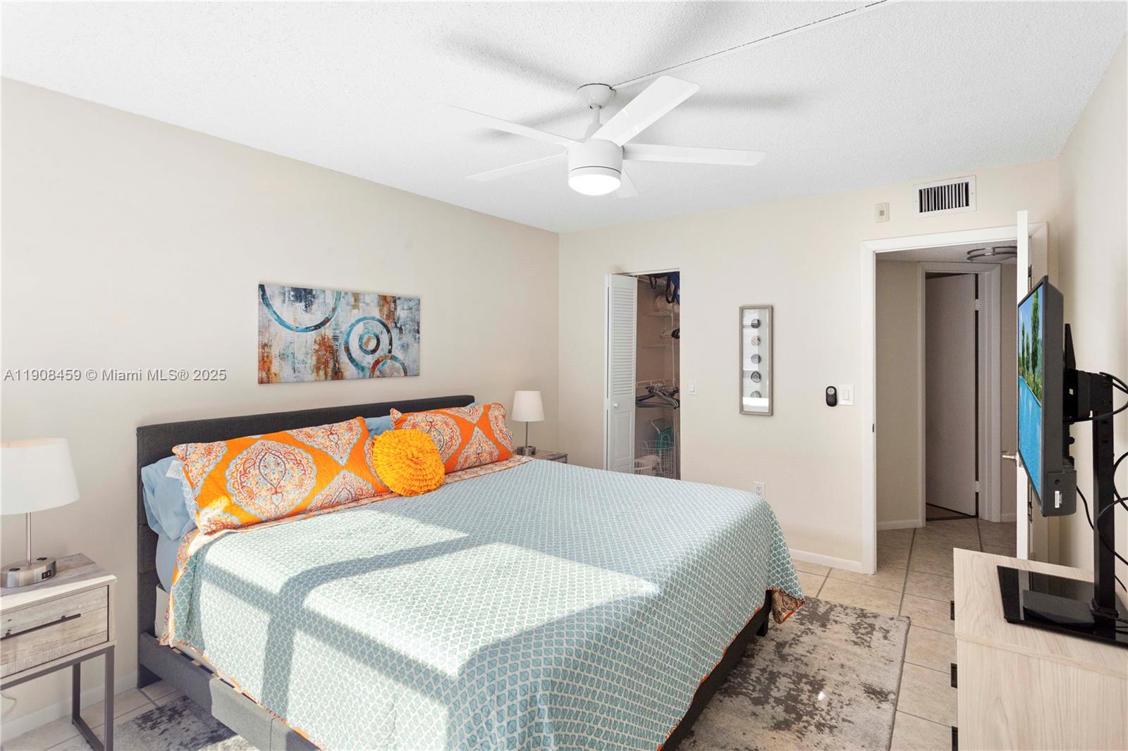 RIVER REACH CONDOMINIUM I - Residential