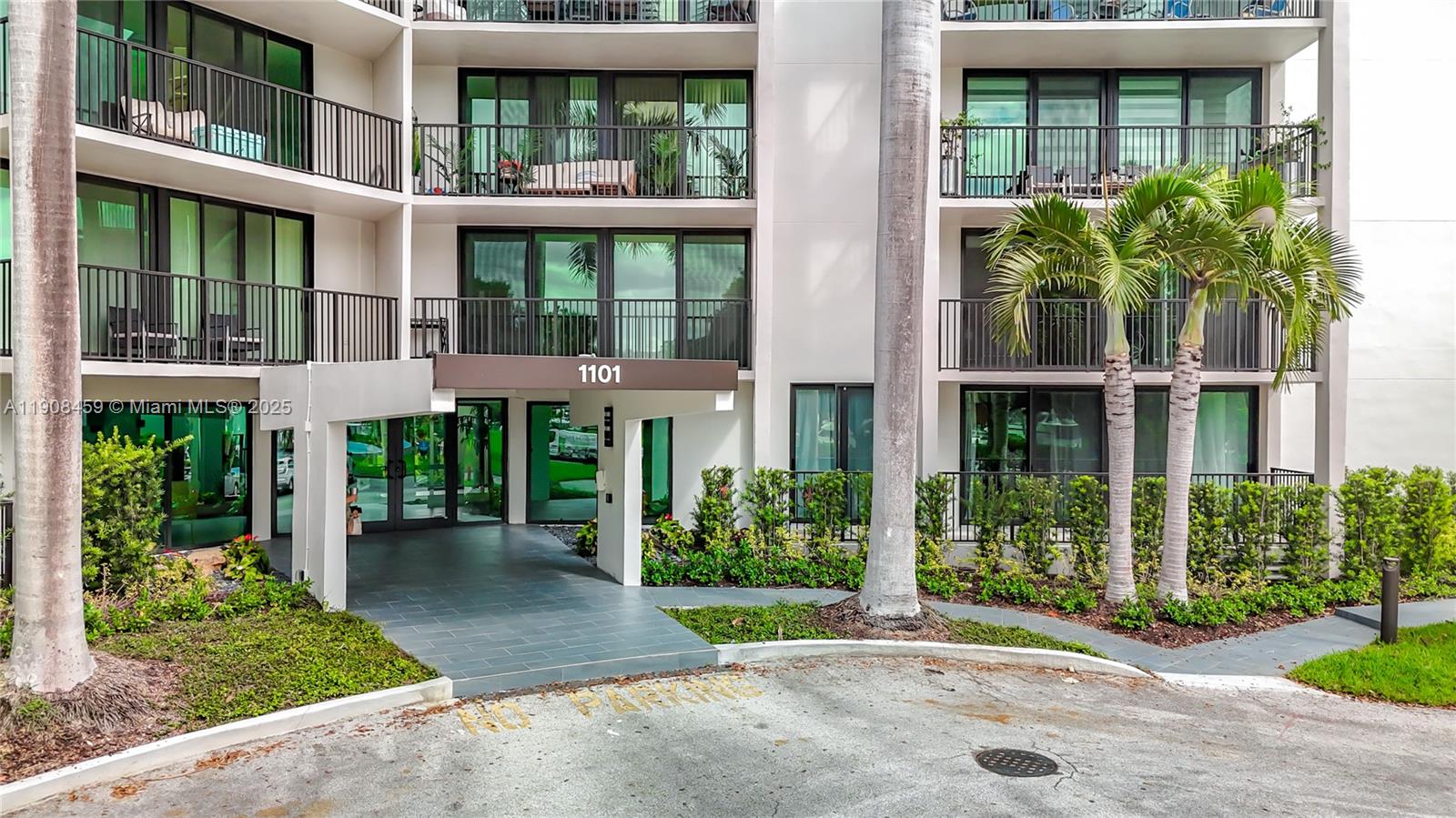 RIVER REACH CONDOMINIUM I - Residential