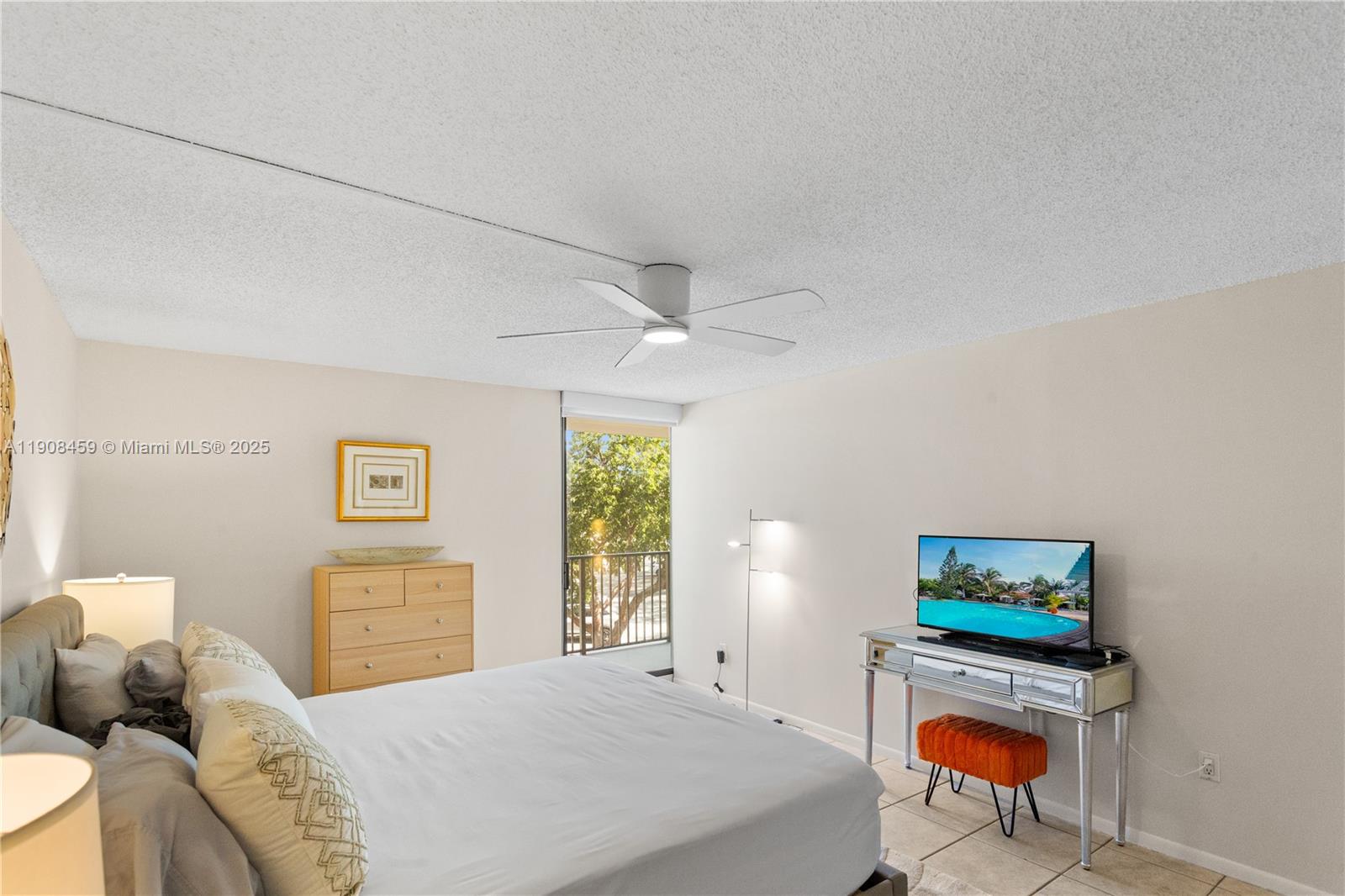 RIVER REACH CONDOMINIUM I - Residential