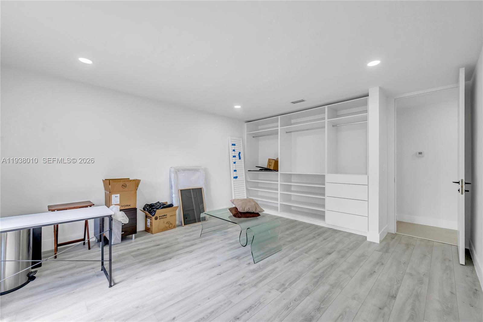 CUTLER BAY ESTATES - Residential