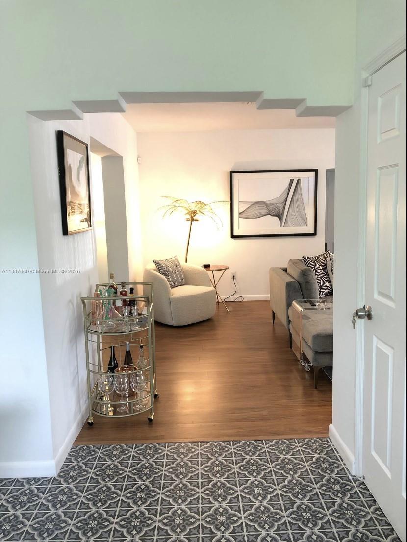 SHADOWLAWN - Residential