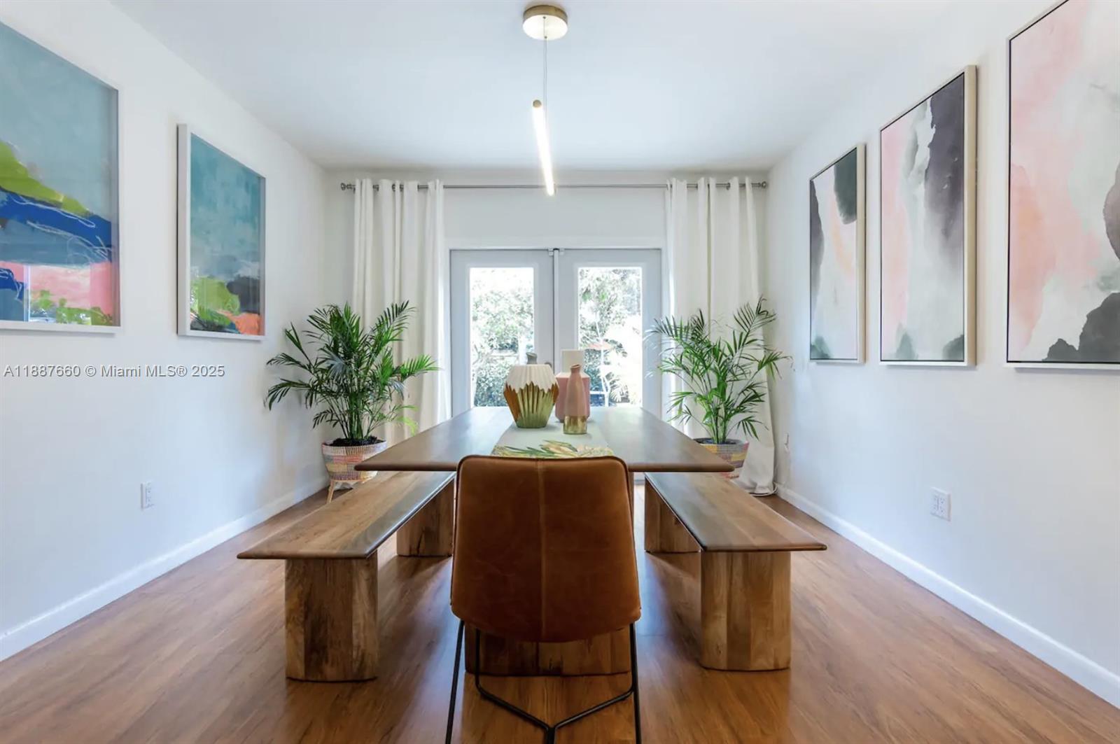 SHADOWLAWN - Residential