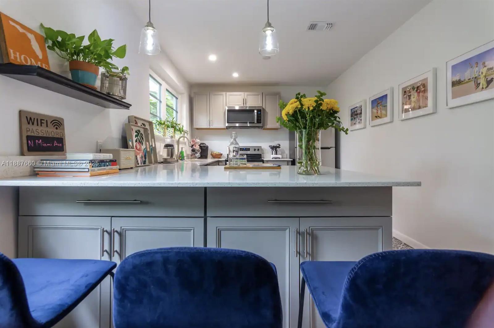 SHADOWLAWN - Residential