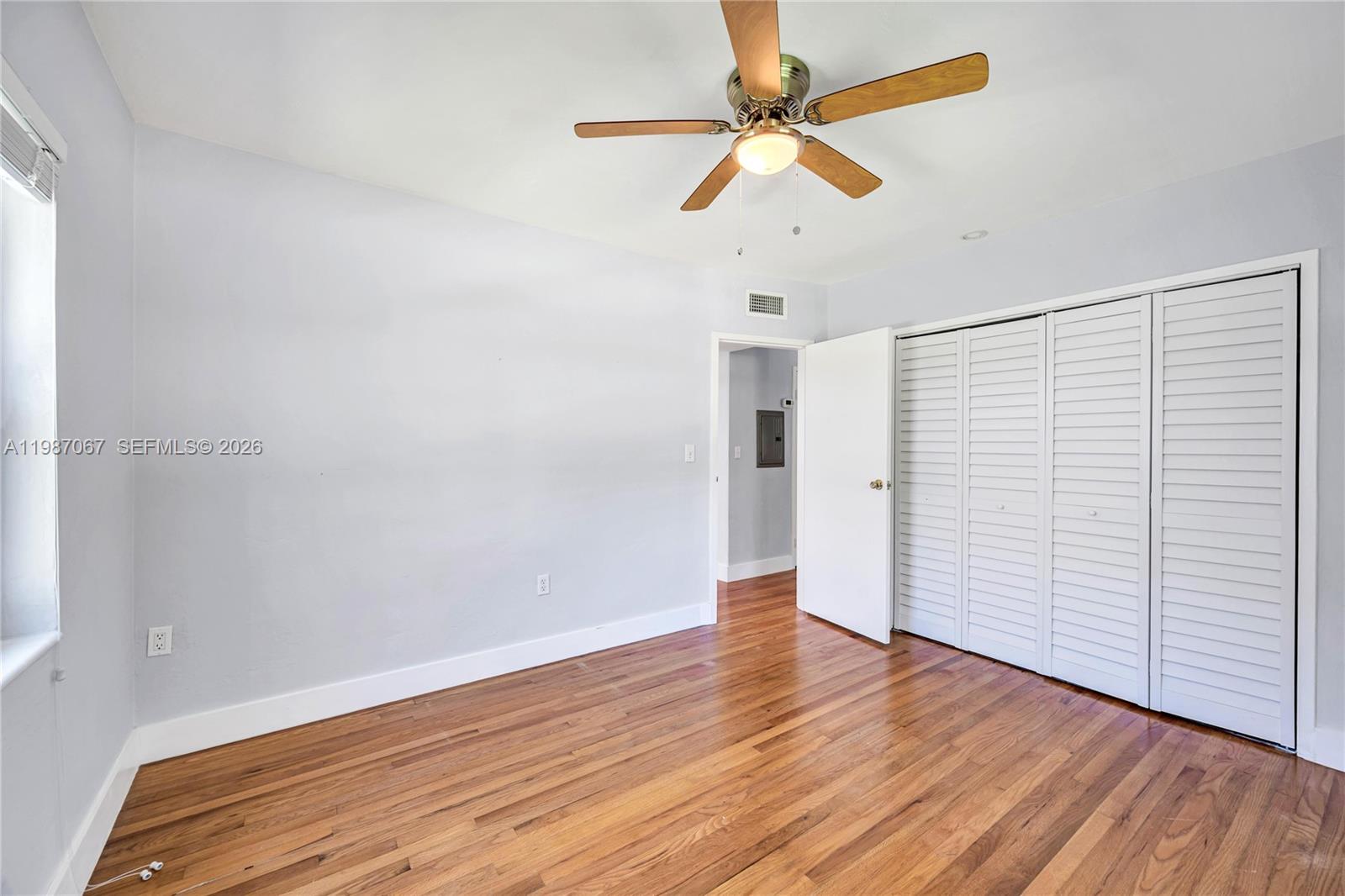 ARBORS CONDO - Residential