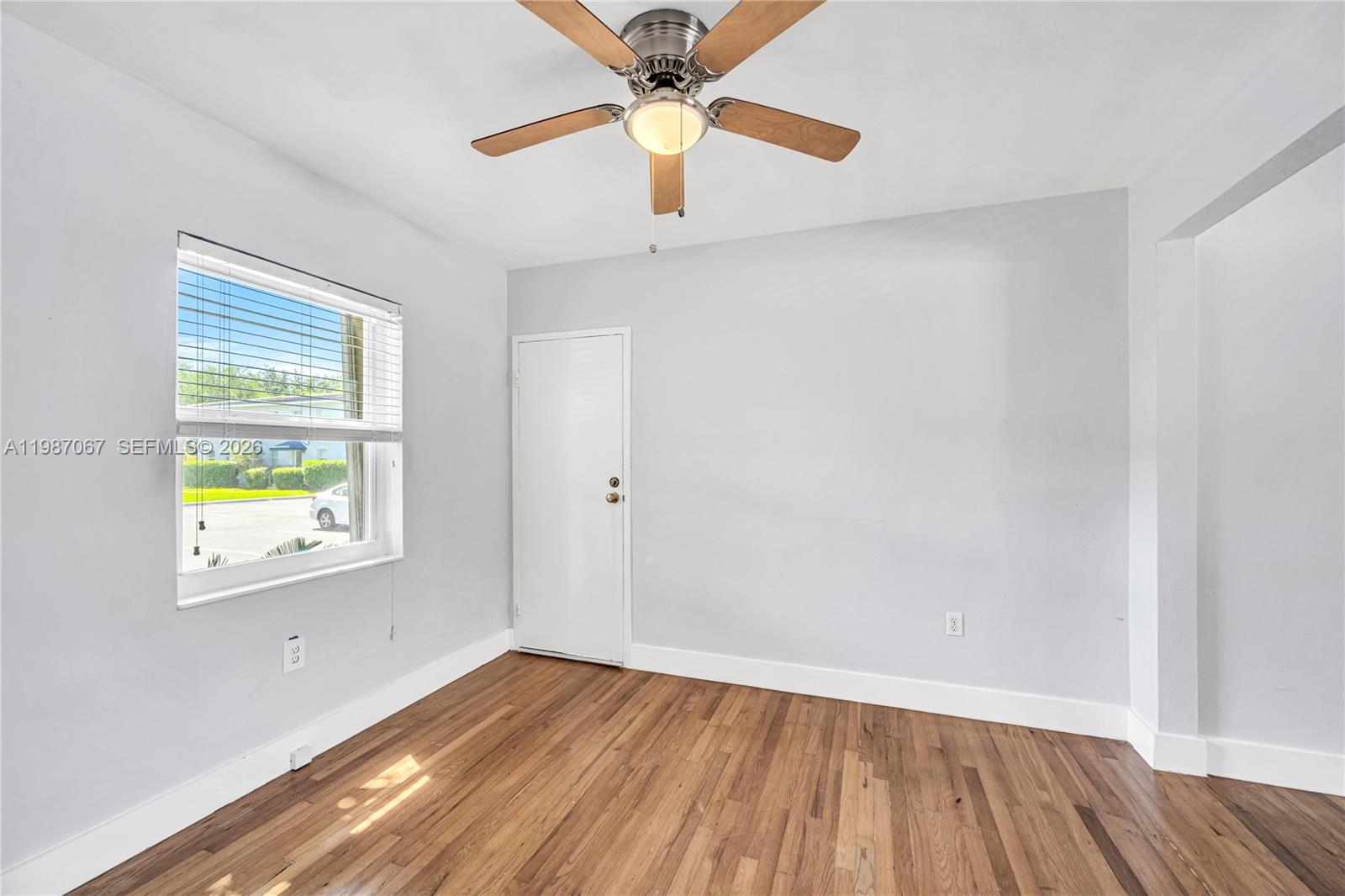 ARBORS CONDO - Residential