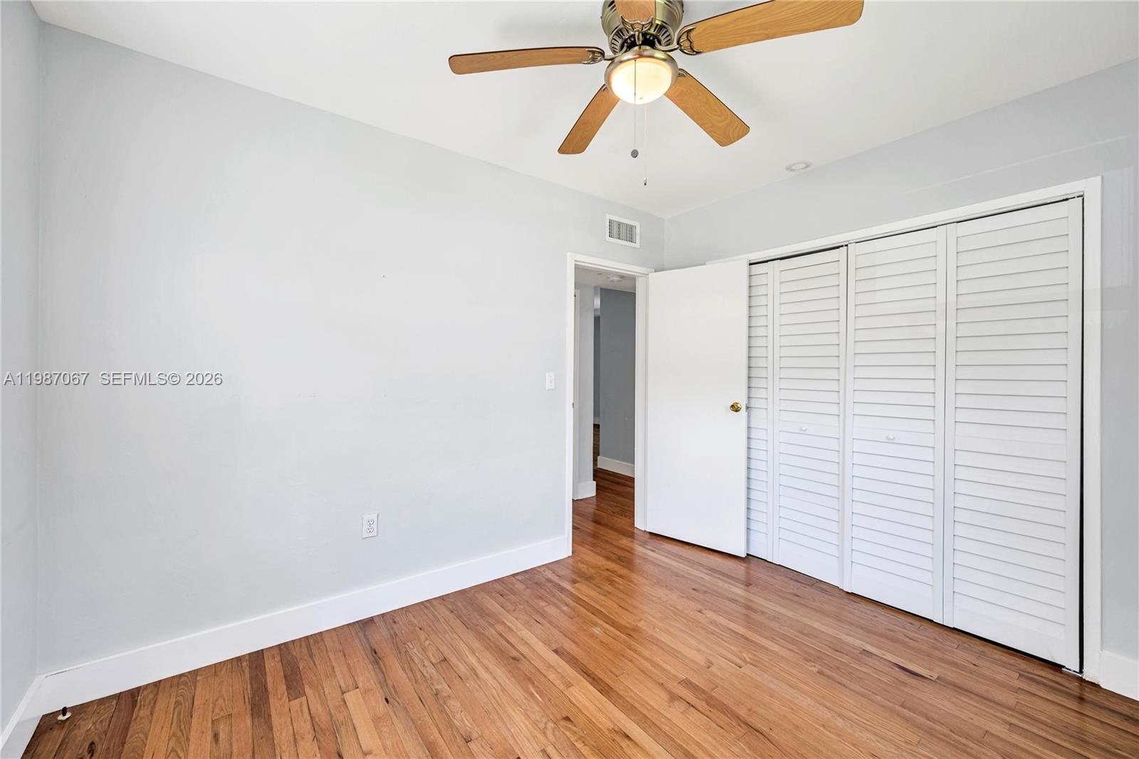 ARBORS CONDO - Residential