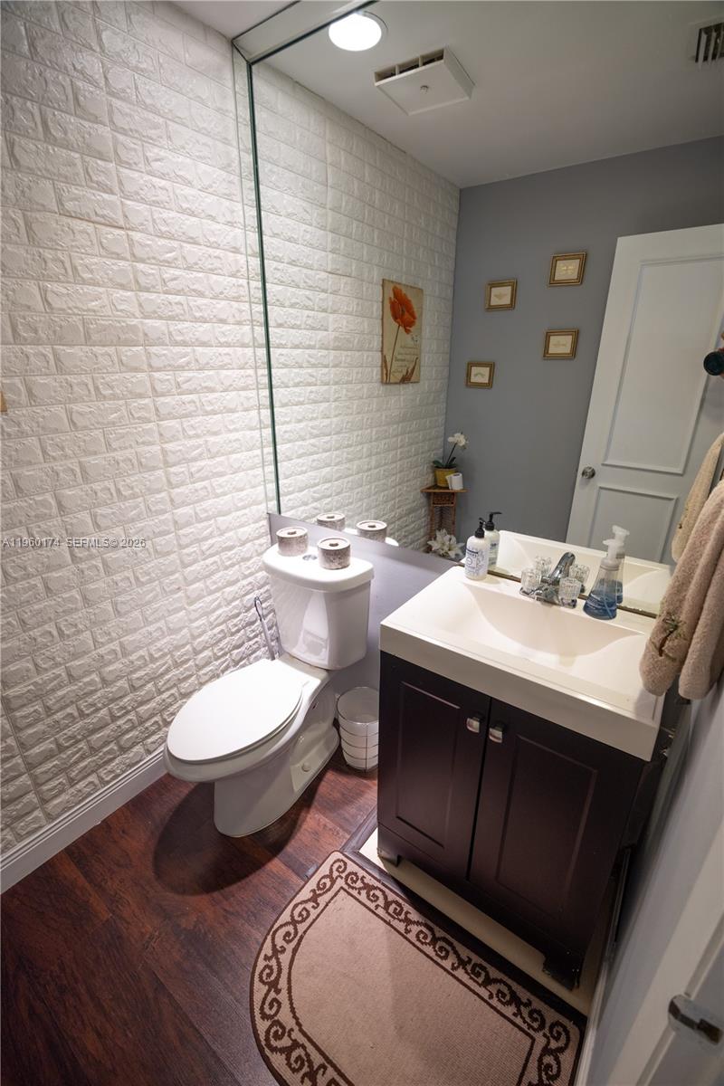 VILLAGER TOWNHOMES - Residential