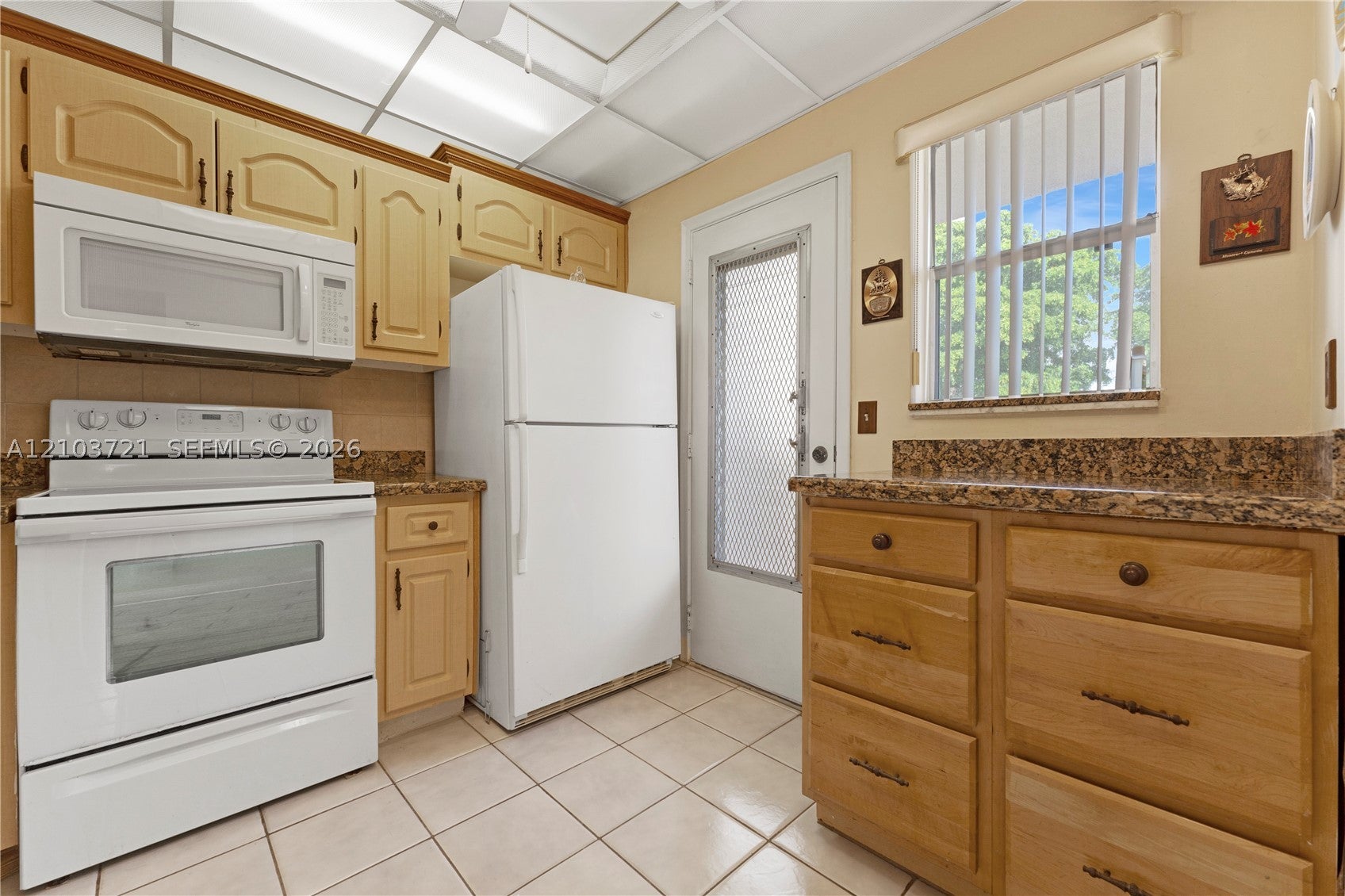 206 SE 10th St 303