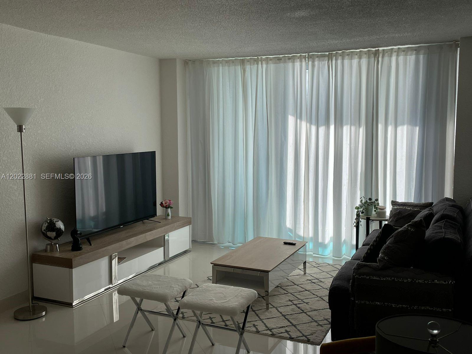 SIAN OCEAN RESIDENCES CON - Residential