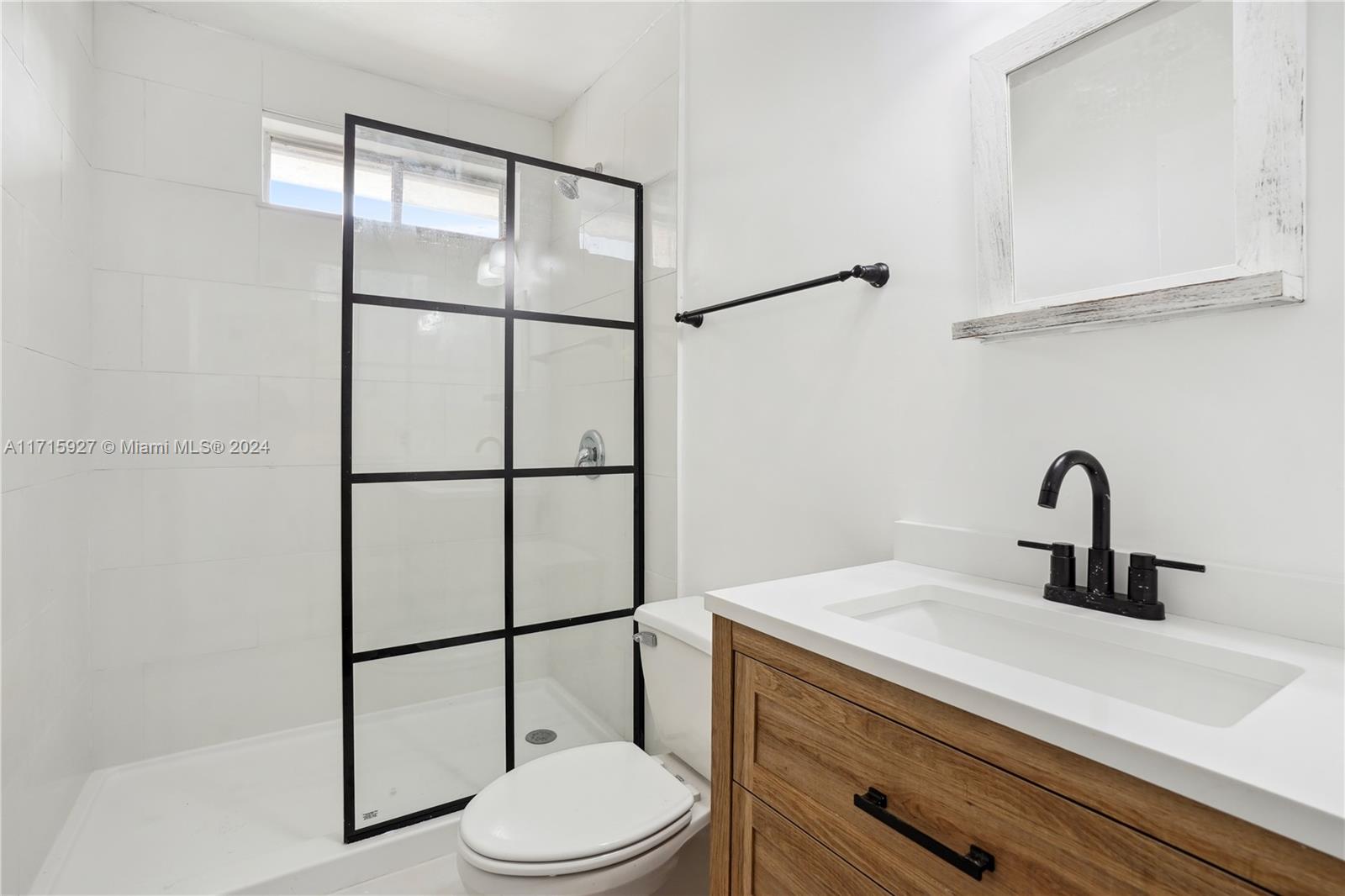 BEACON 21 CONDO - Residential