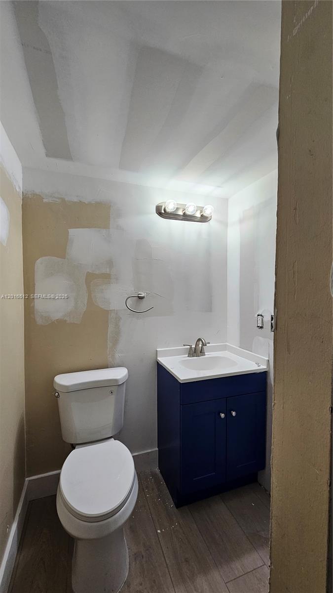 L D C ESTATES - Residential Lease