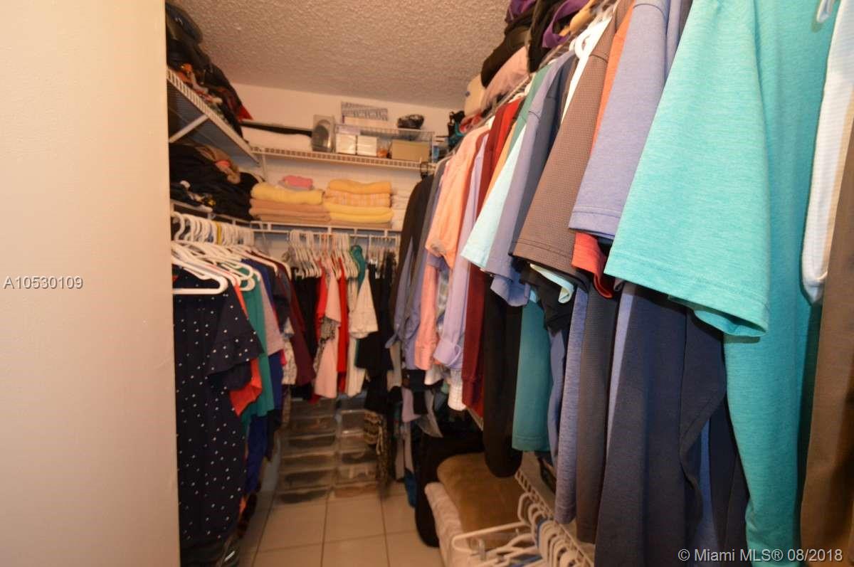 PINE LAKE #7 CONDO - Residential