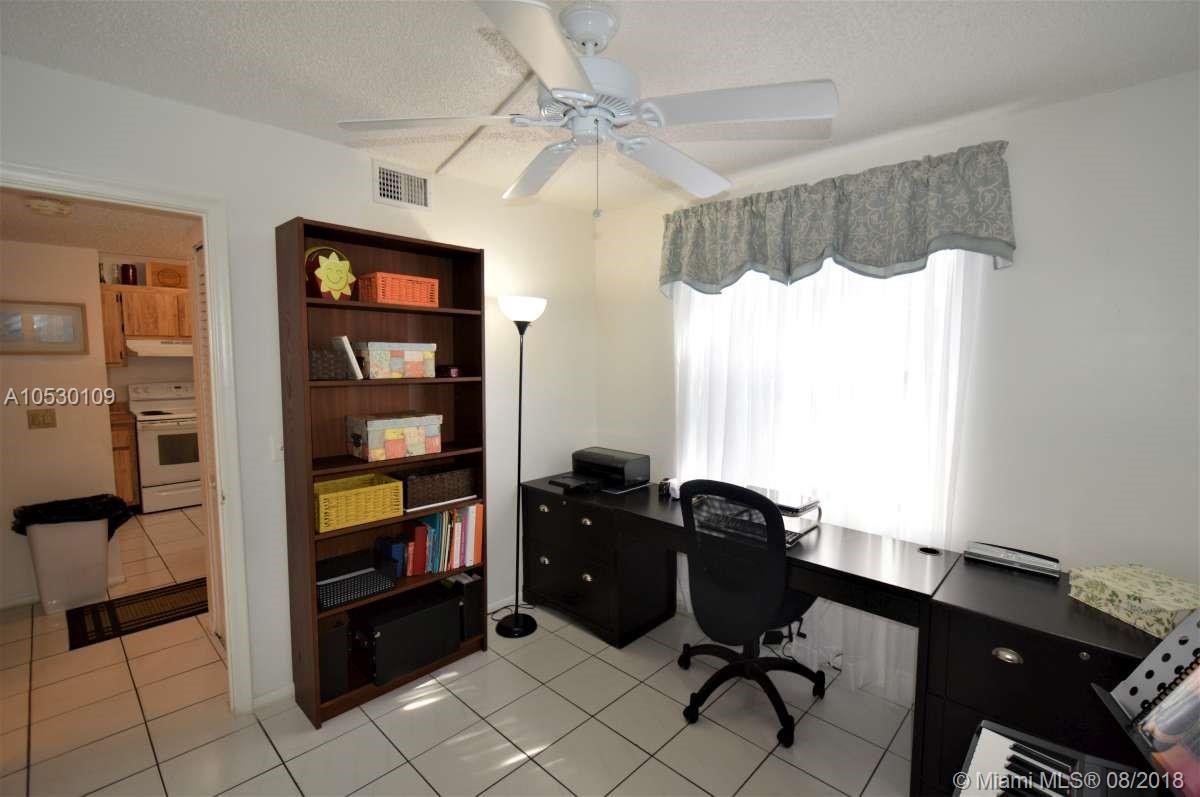 PINE LAKE #7 CONDO - Residential