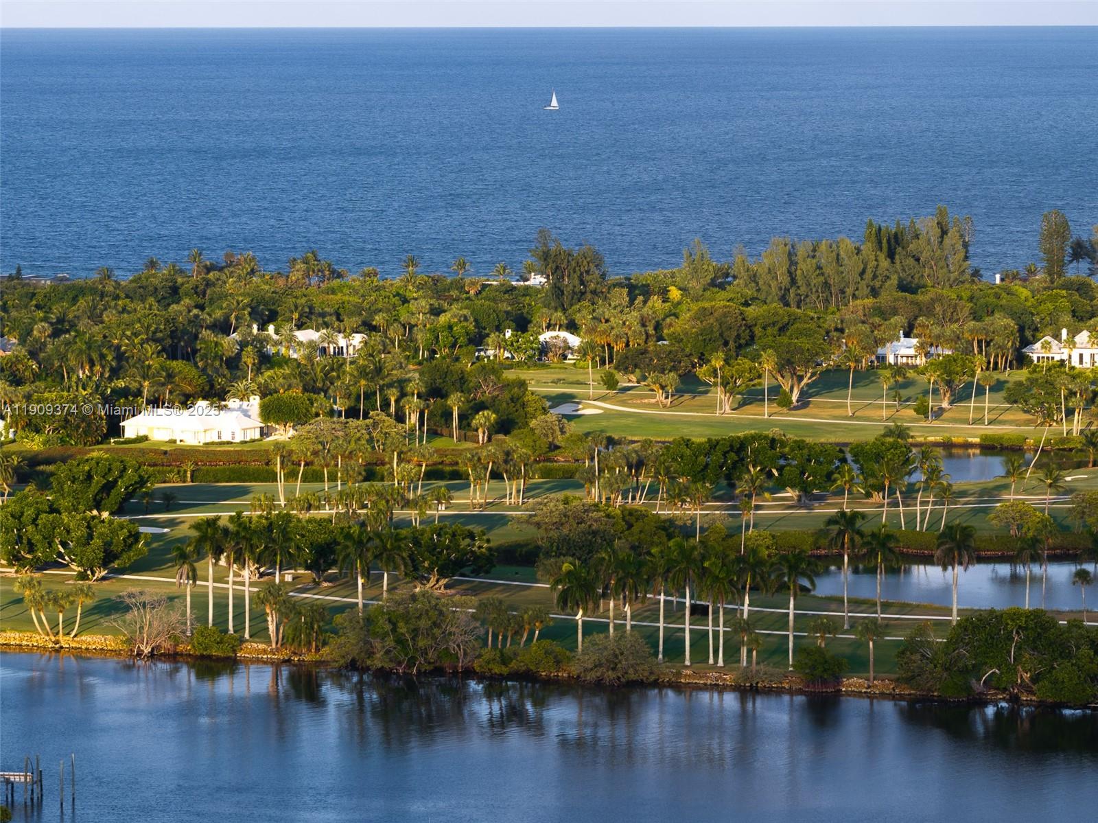 Jupiter Island - Residential