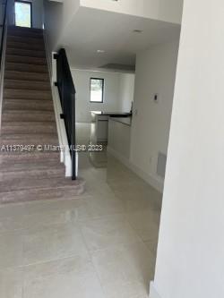 OAKS PLACE - Residential Lease