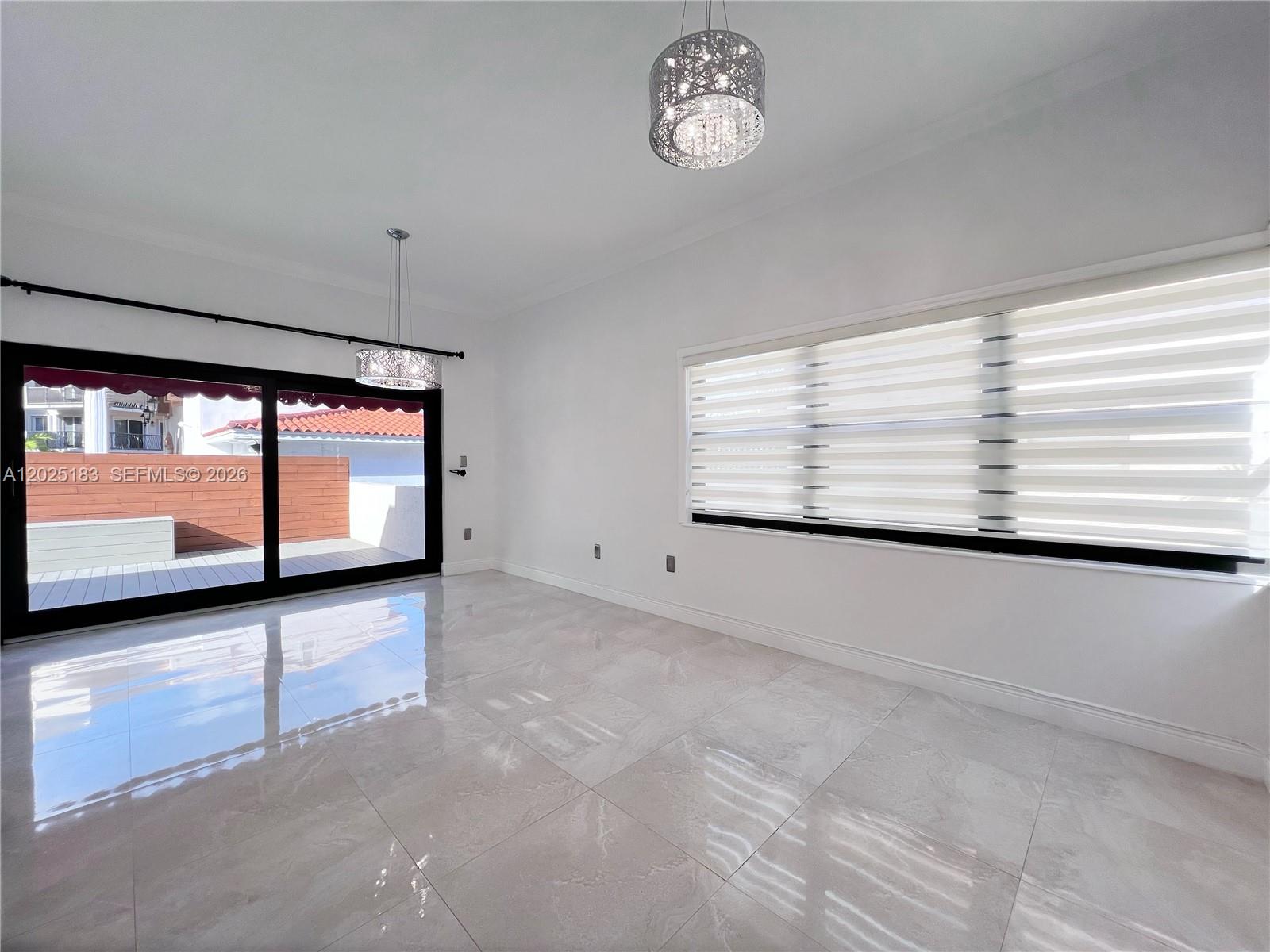 1890 Brickell Ave 3