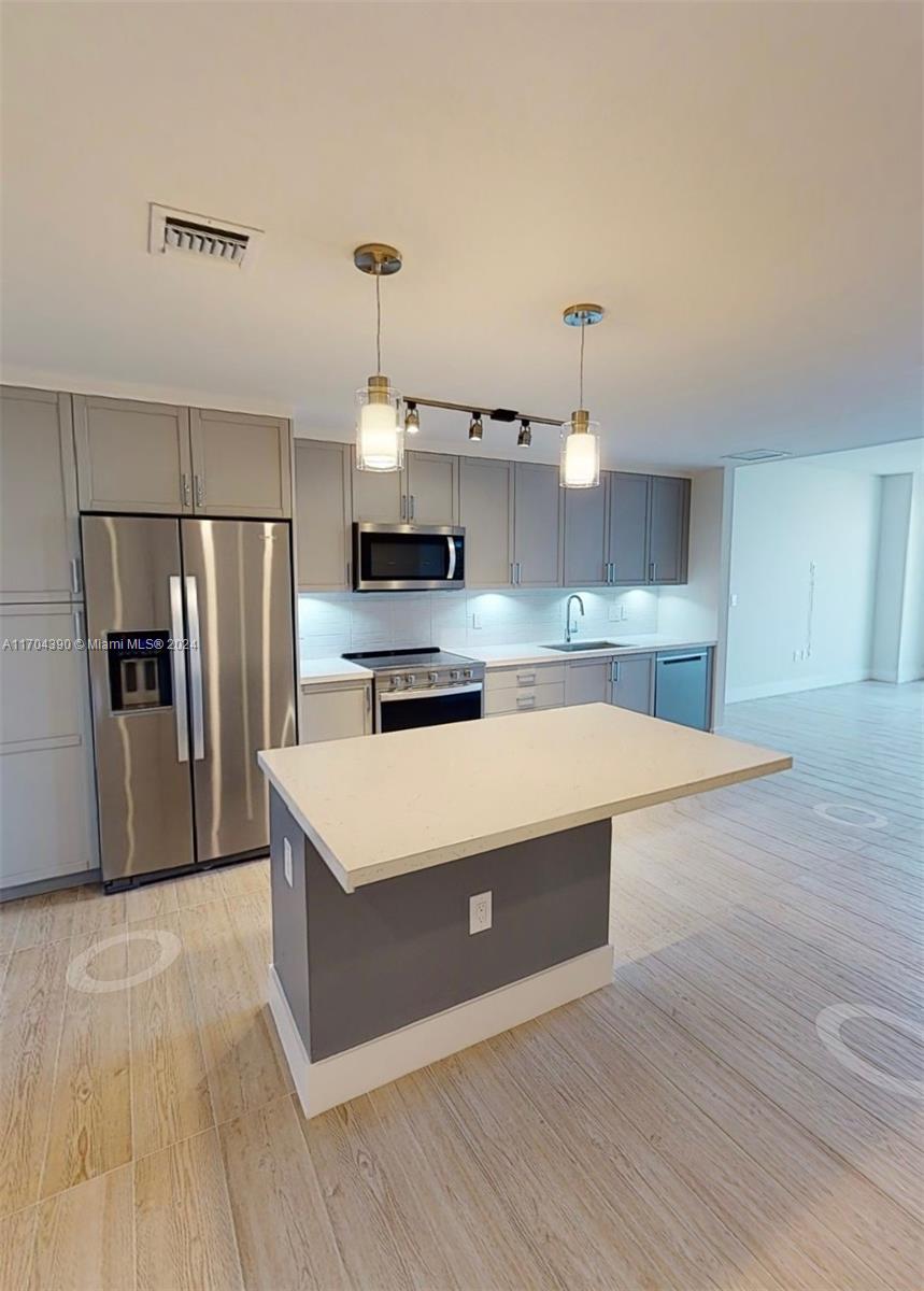 Rental Property at 215 N New River Dr E 920, Fort Lauderdale, Broward County, Florida - Bedrooms: 2 
Bathrooms: 2  - $4,715 MO.