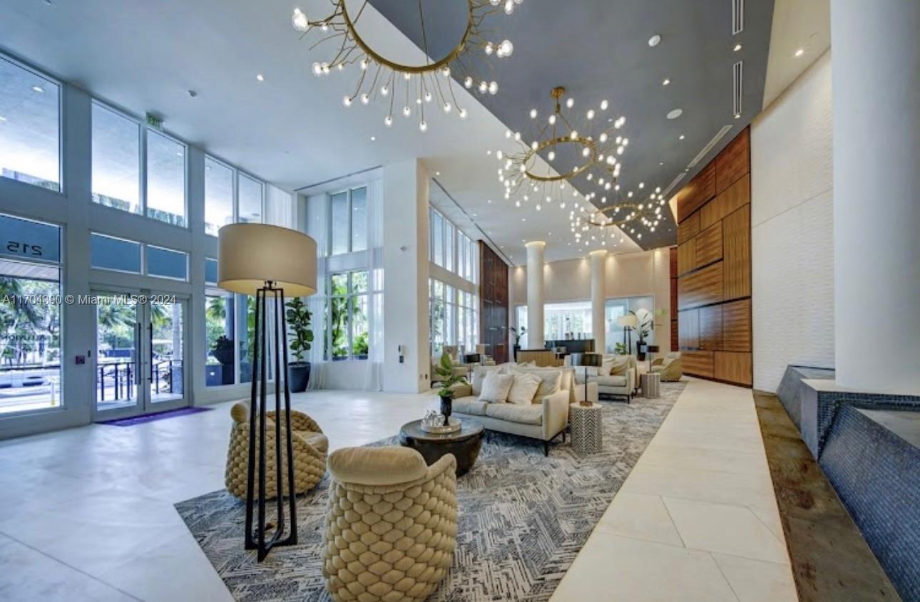 NEW RIVER CENTER - Residential Lease