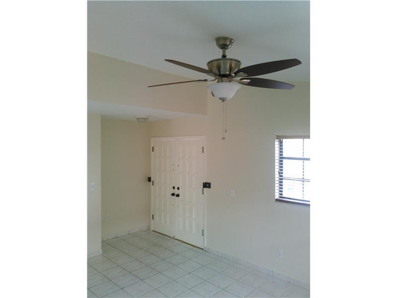 ROBLES GARDENS 5TH ADDN - Residential Lease