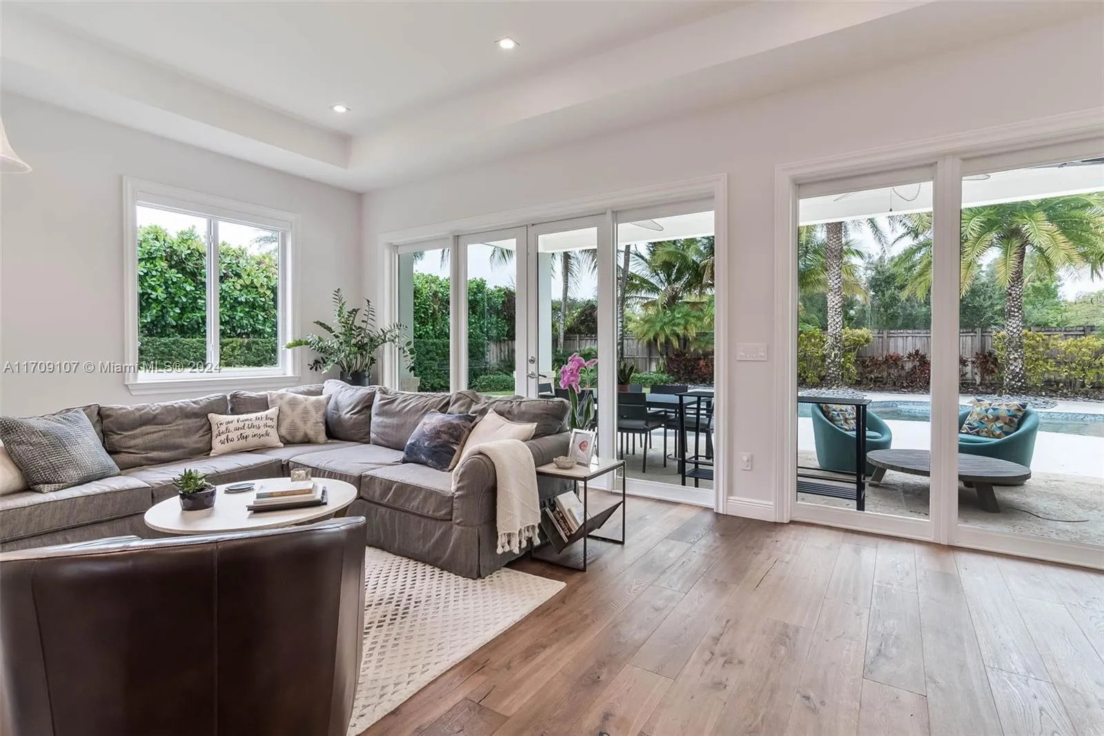 Miami, Florida 33156, United States, 6 Bedrooms Bedrooms, ,6 BathroomsBathrooms,Residential,Active,26586