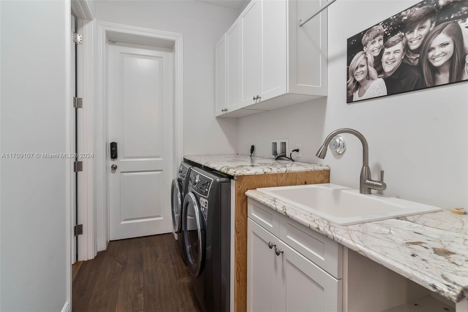 BAPTIST MANORS - Residential