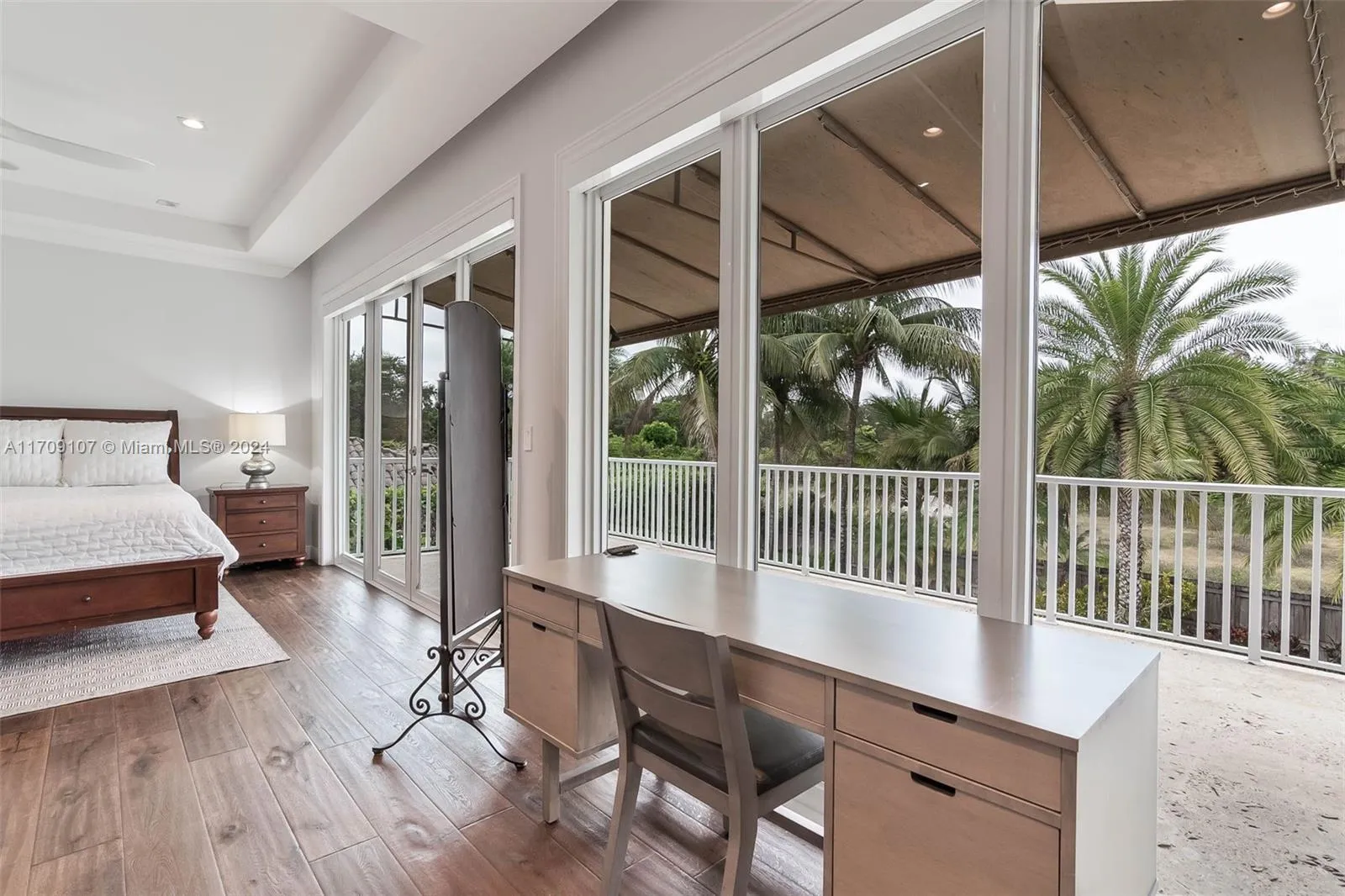 Miami, Florida 33156, United States, 6 Bedrooms Bedrooms, ,6 BathroomsBathrooms,Residential,Active,26586