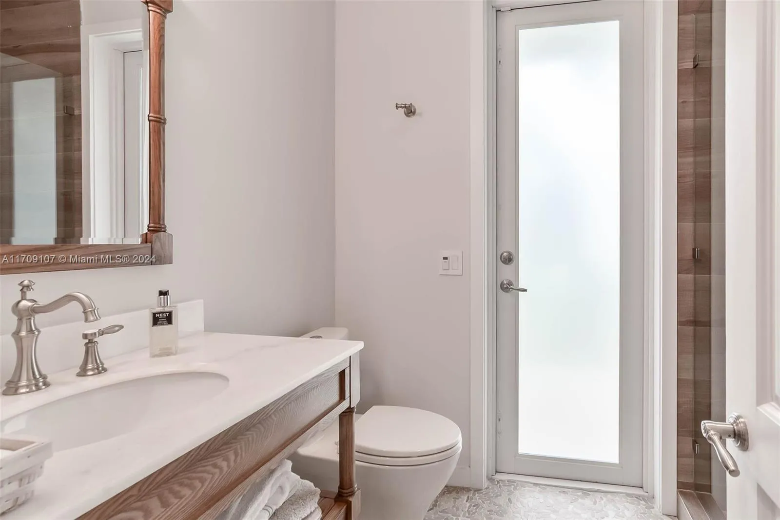 Miami, Florida 33156, United States, 6 Bedrooms Bedrooms, ,6 BathroomsBathrooms,Residential,Active,26586