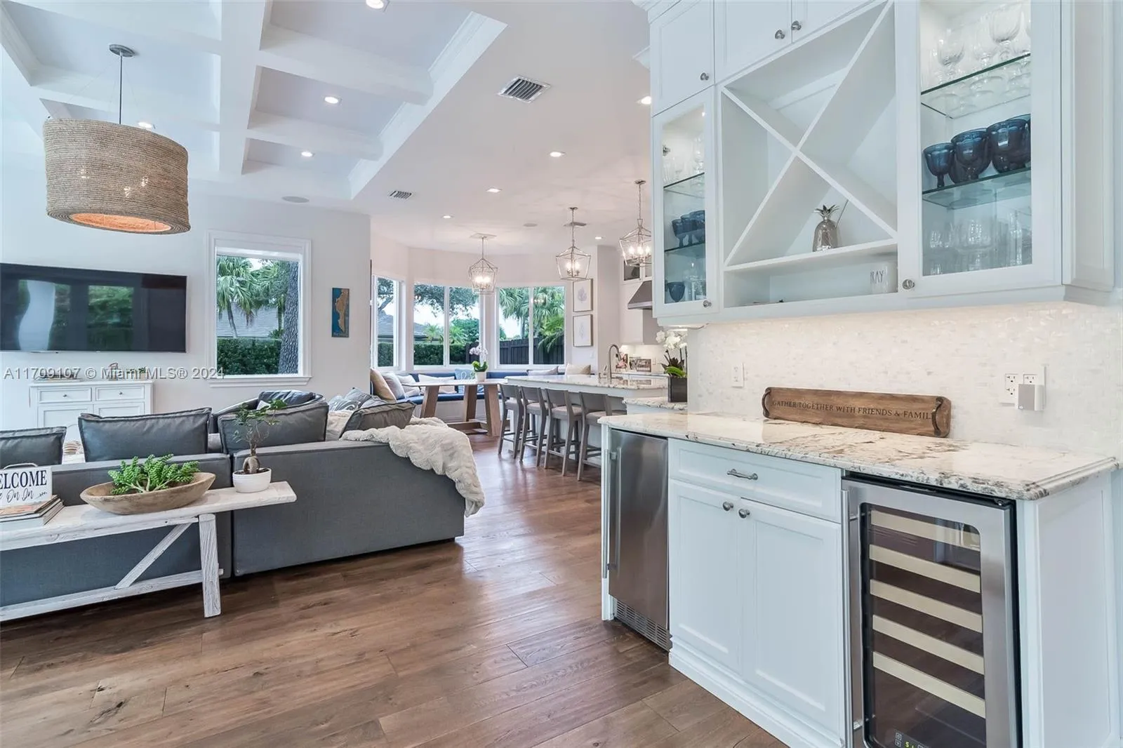 Miami, Florida 33156, United States, 6 Bedrooms Bedrooms, ,6 BathroomsBathrooms,Residential,Active,26586