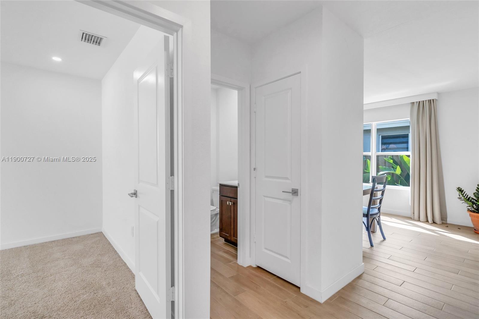 ROYAL HOMES WEST - Residential Lease