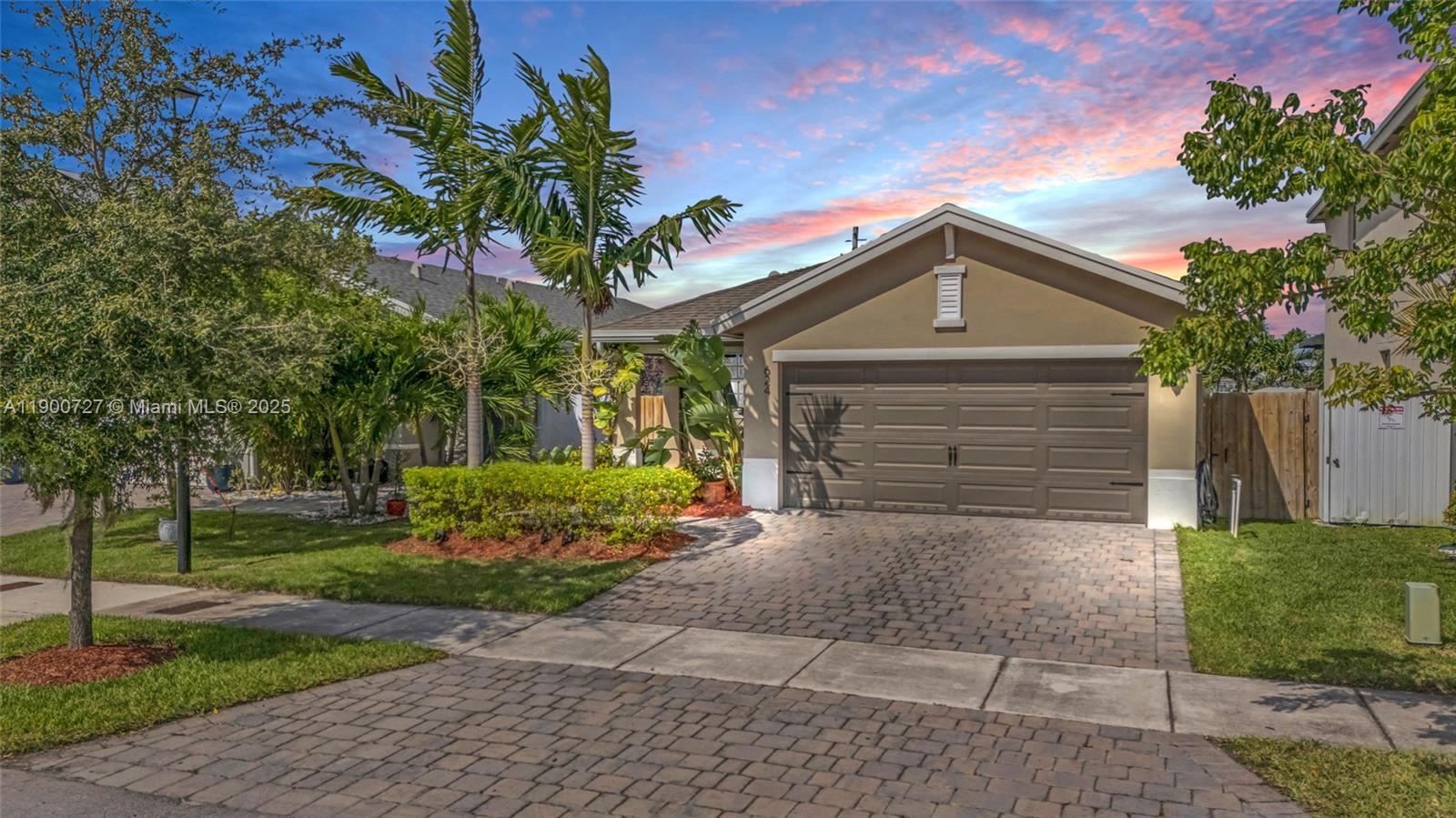 ROYAL HOMES WEST - Residential Lease