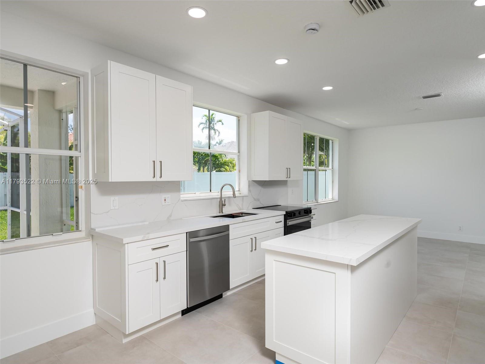 1128 Hidden Valley Way