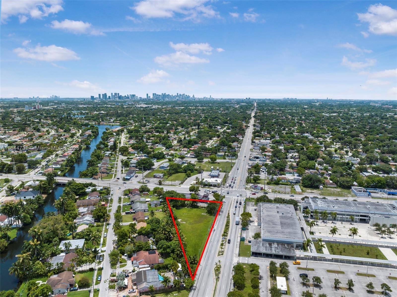 MIAMI PARK SEC 2 - Commercial Sale