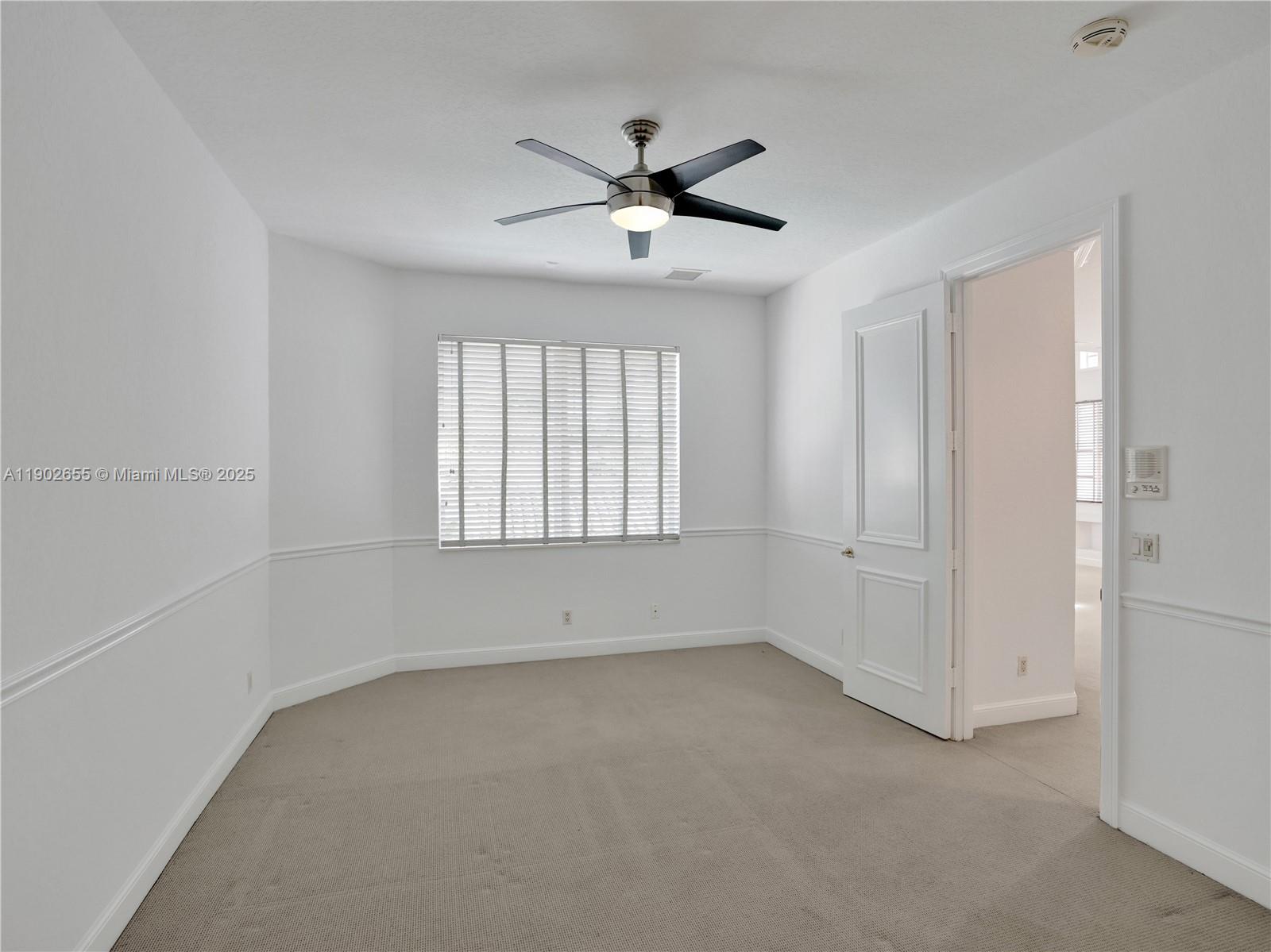 BRISTOL POINTE - Residential