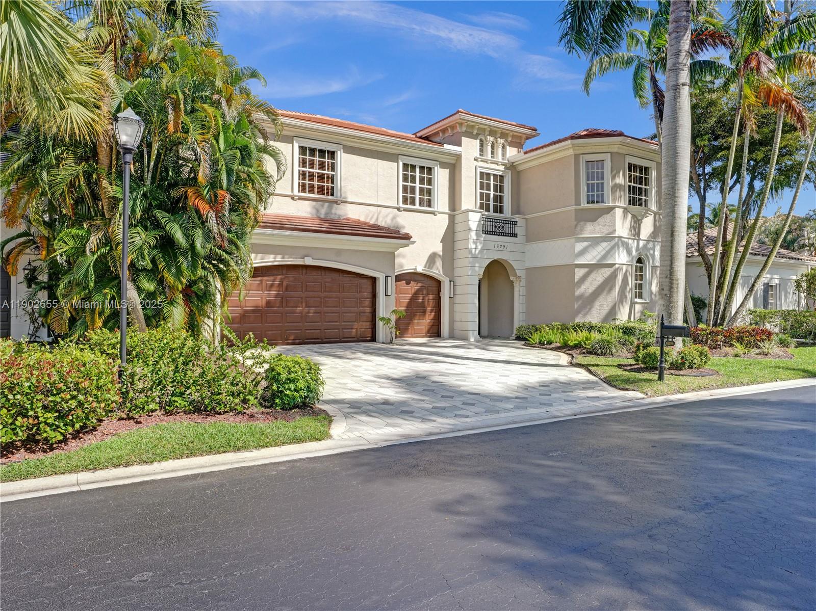 BRISTOL POINTE - Residential