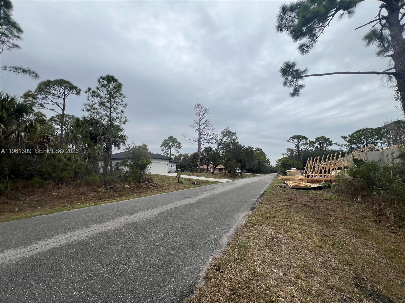 First Addition to Port Cha - Land