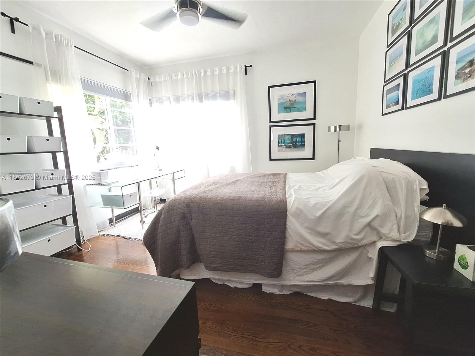 PARK VIEW HOUSE CONDOMINI - Residential Lease