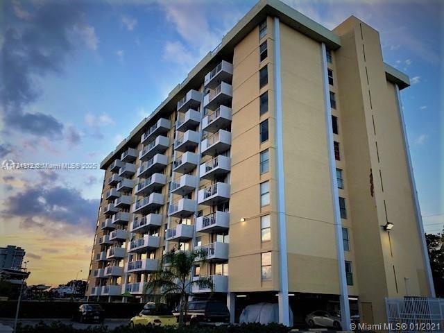 Property for Sale at 2000 Ne 135th St 510, North Miami, Miami-Dade County, Florida - Bedrooms: 2 
Bathrooms: 2  - $299,000