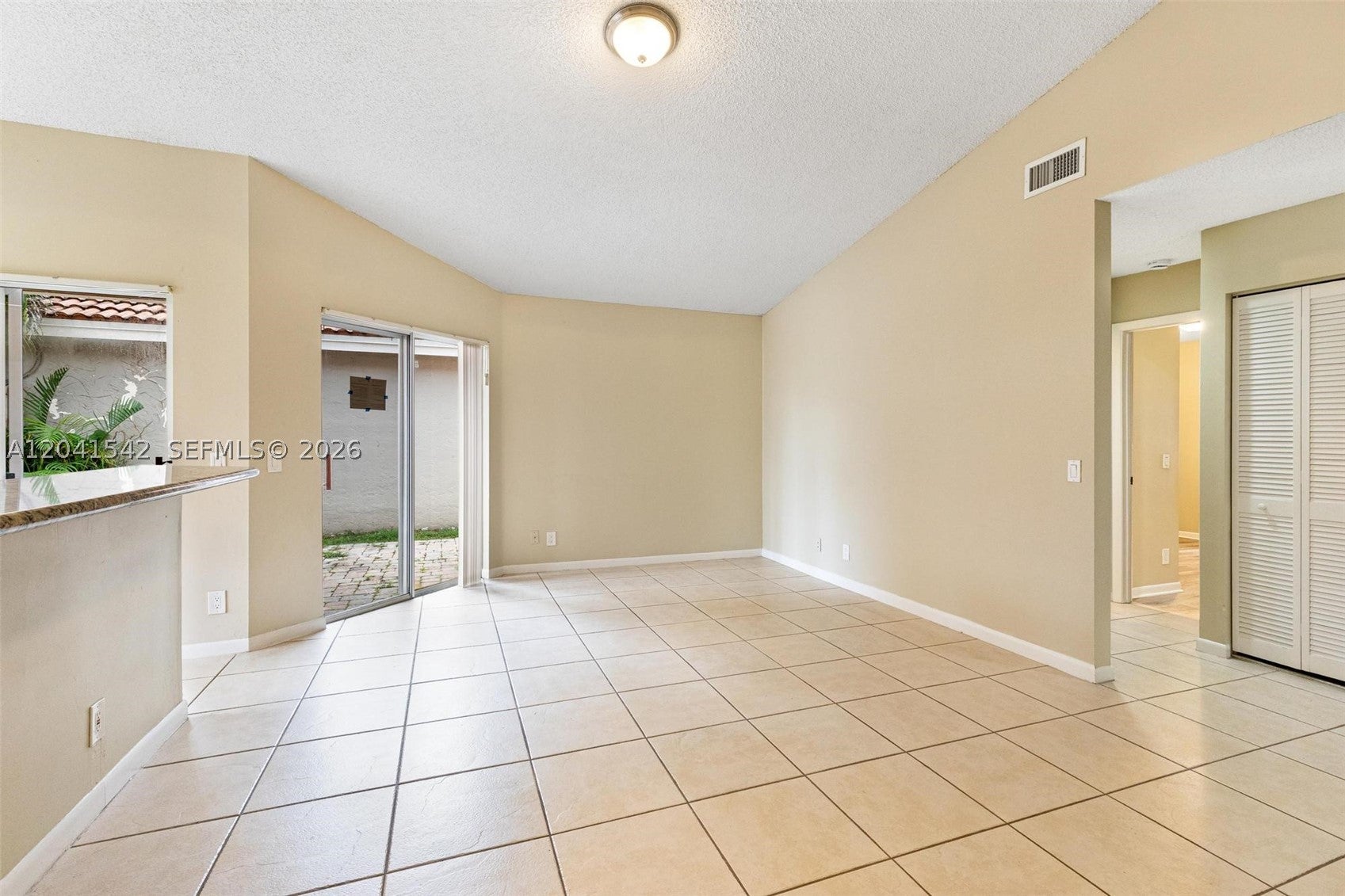 1513 Garden Rd