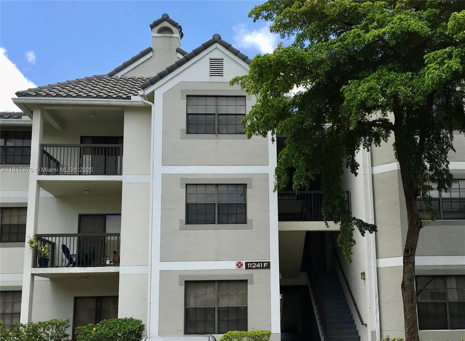 Address Not Disclosed, Coral Springs, Broward County, Florida - 3 Bedrooms  
2 Bathrooms - 