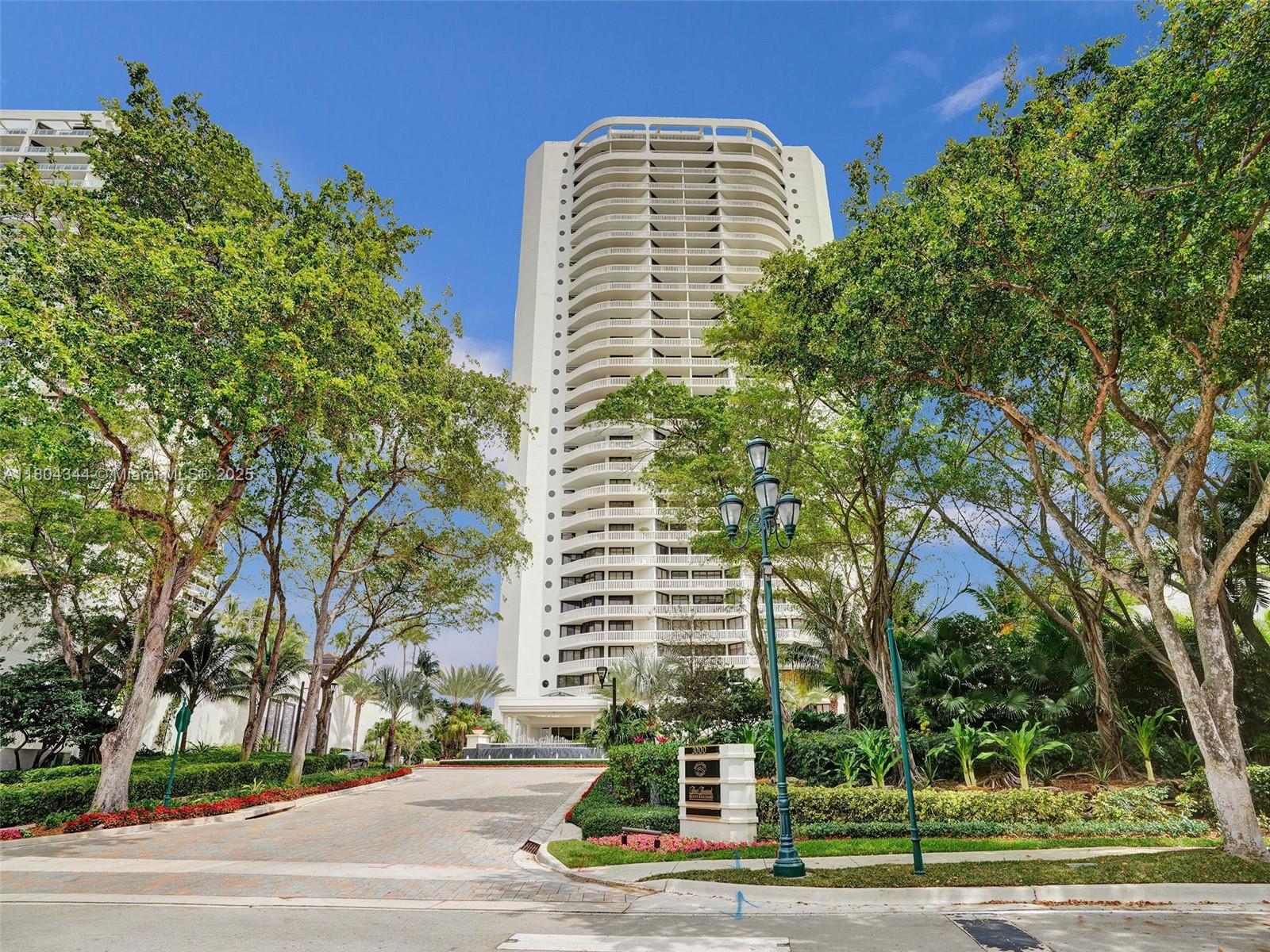3000 Island Blvd TH-5