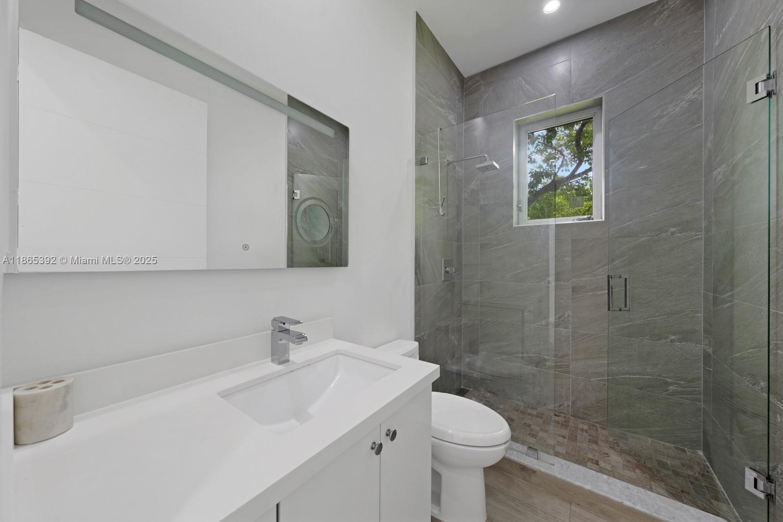 CORAL WAY HGTS - Residential