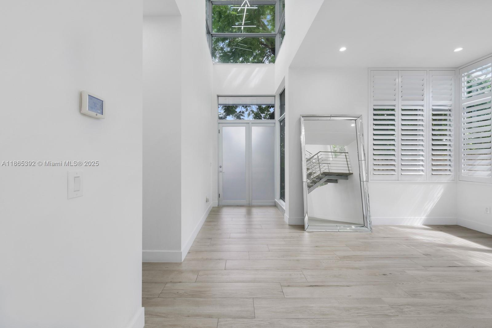 CORAL WAY HGTS - Residential