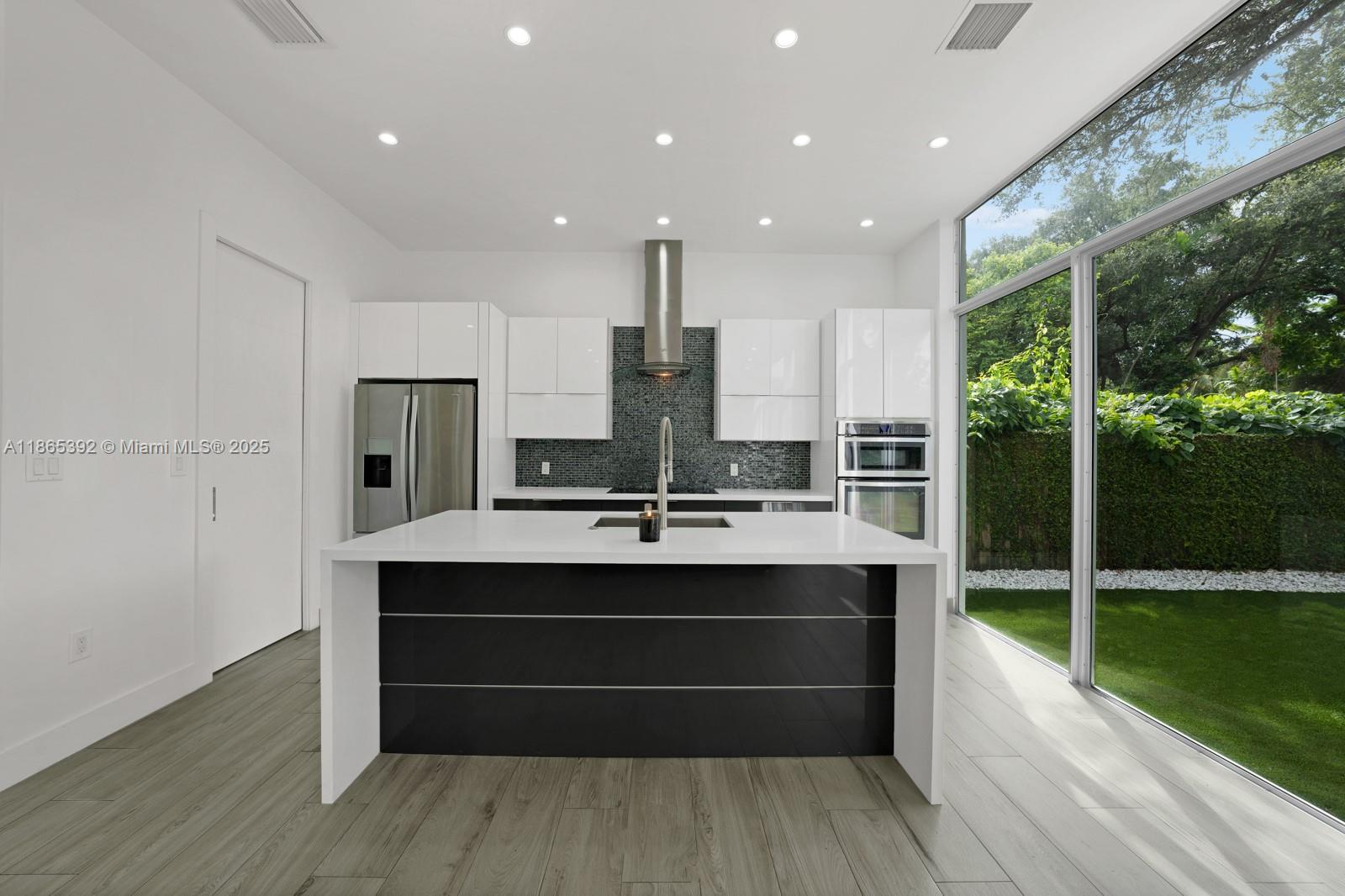 CORAL WAY HGTS - Residential