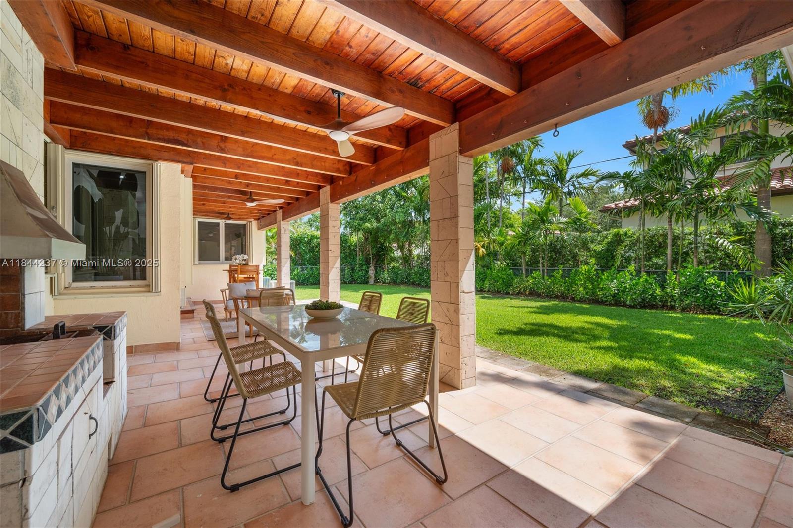 CG RIVIERA SEC 3 REV - Residential Lease