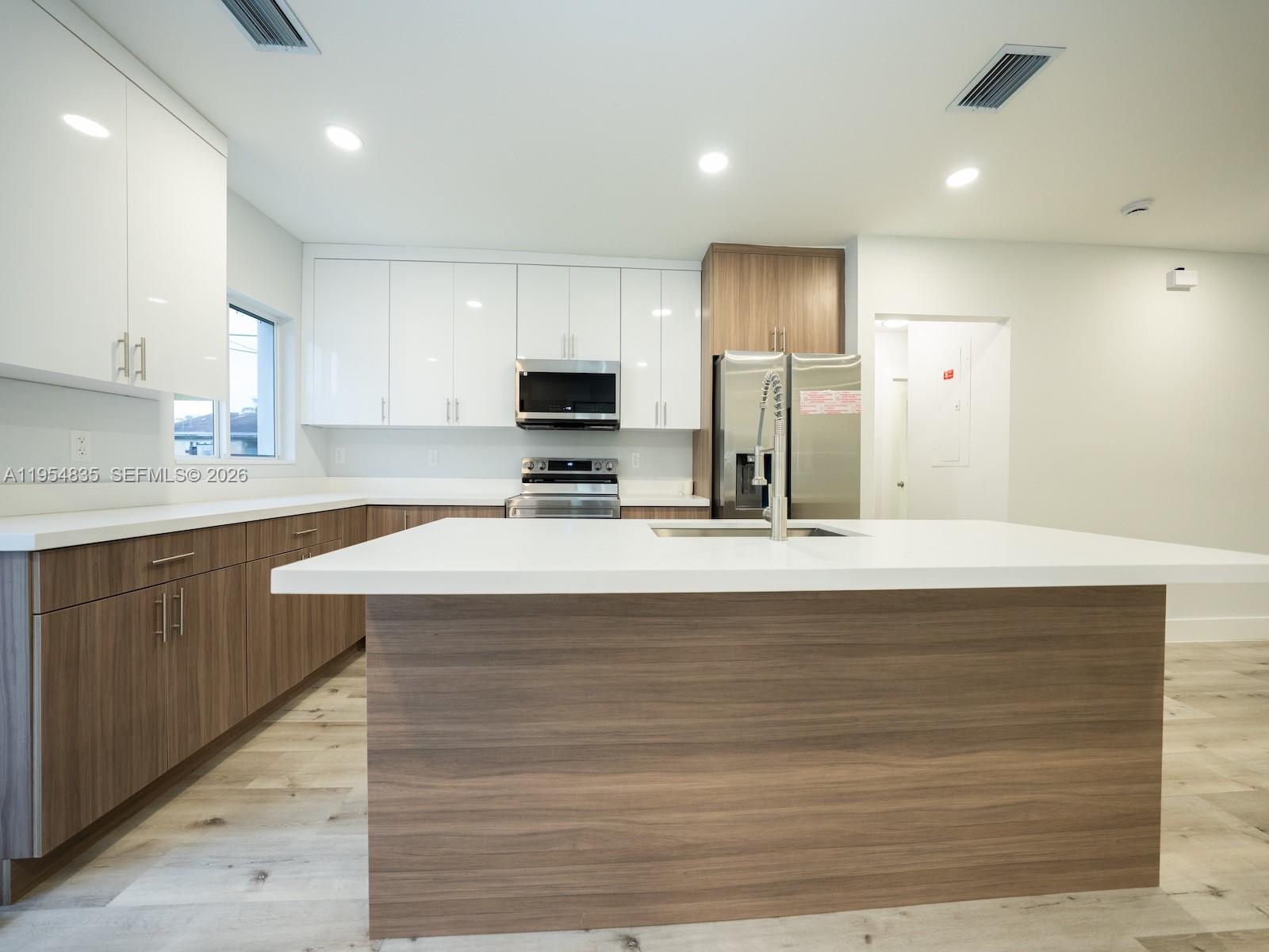 TWELFTH AVENUE HEIGHTS - Residential