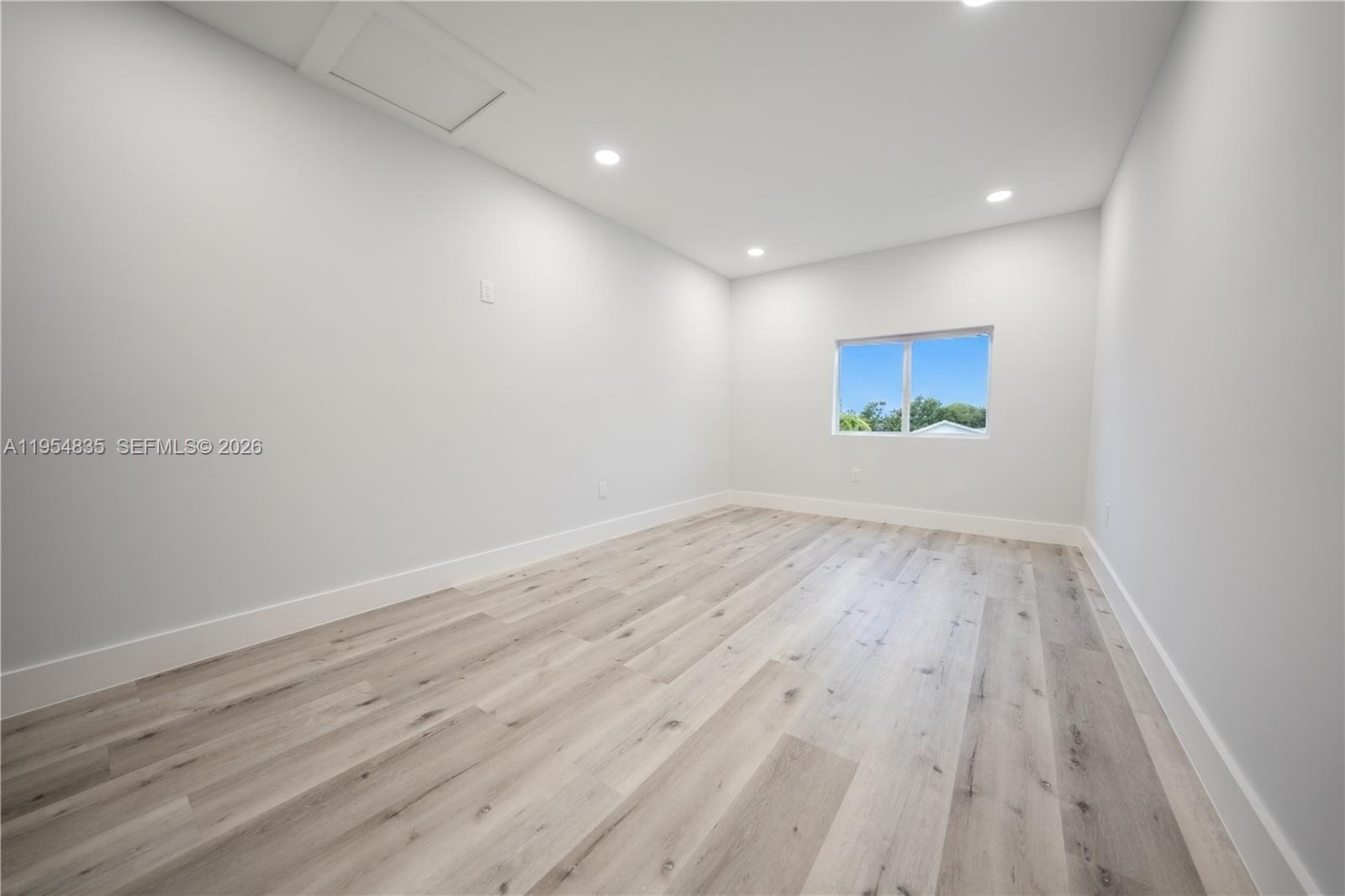 TWELFTH AVENUE HEIGHTS - Residential