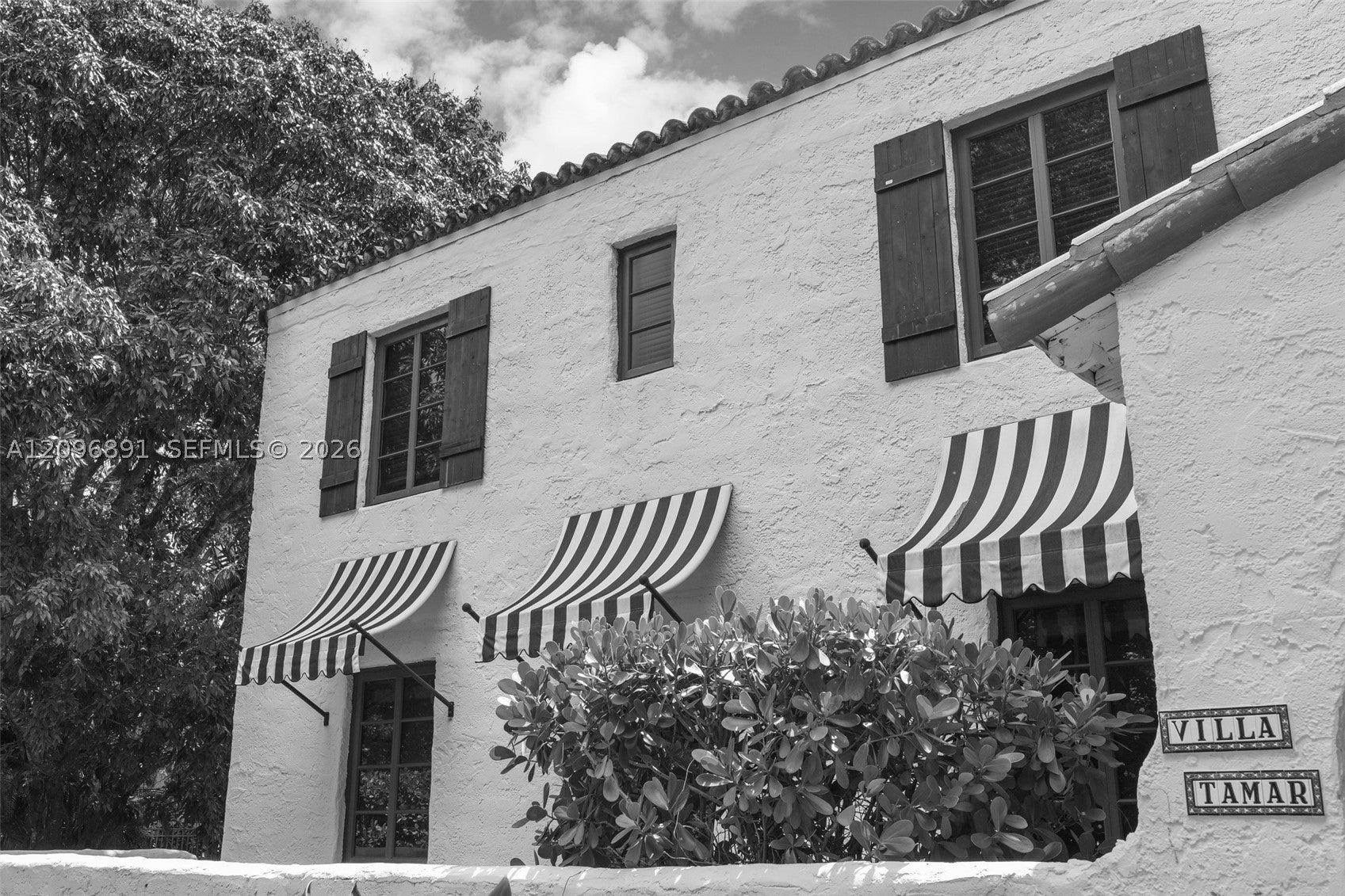 1140 Asturia Ave, Coral Gables, FL, 33134/$4,200,000 1 1140 Asturia Ave